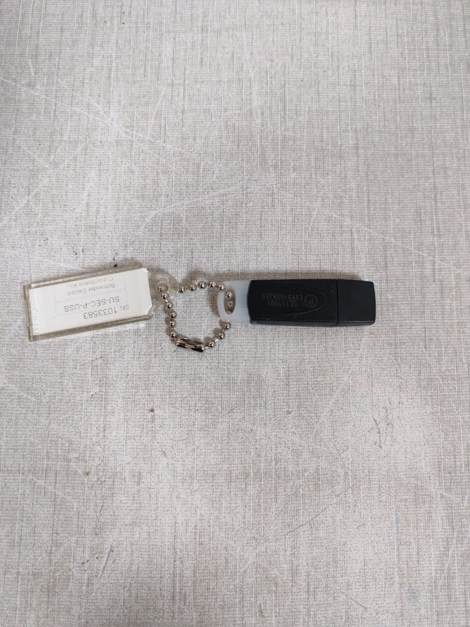 Schneider Electric SU SEC 1KPT SCHNEIDER ELECTRIC SU SEC 1KPT USB PRG CYBERSTATION KEY ANDOVER CONTINUUM 3
