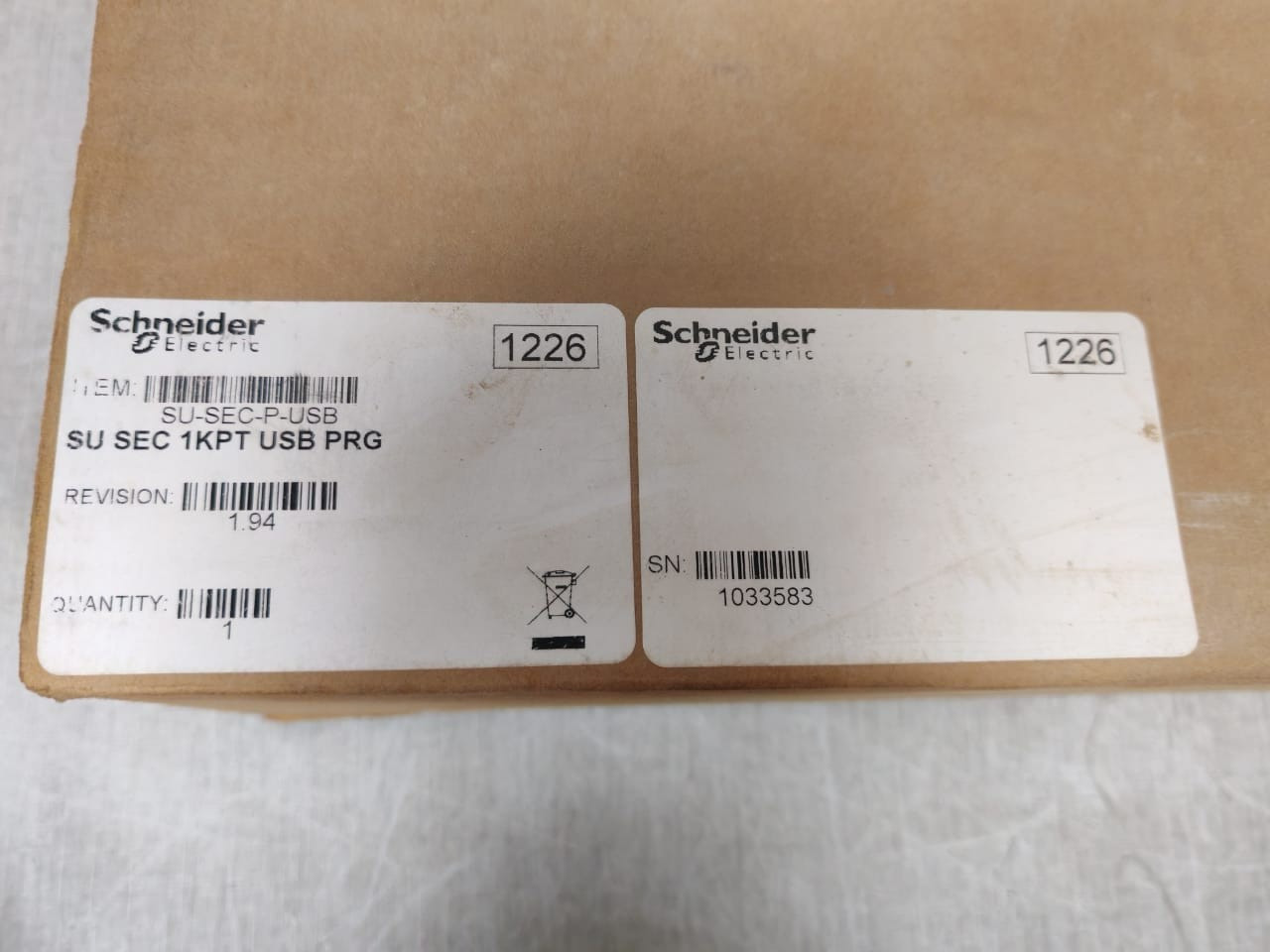 Schneider Electric SU SEC 1KPT SCHNEIDER ELECTRIC SU SEC 1KPT USB PRG CYBERSTATION KEY ANDOVER CONTINUUM 6