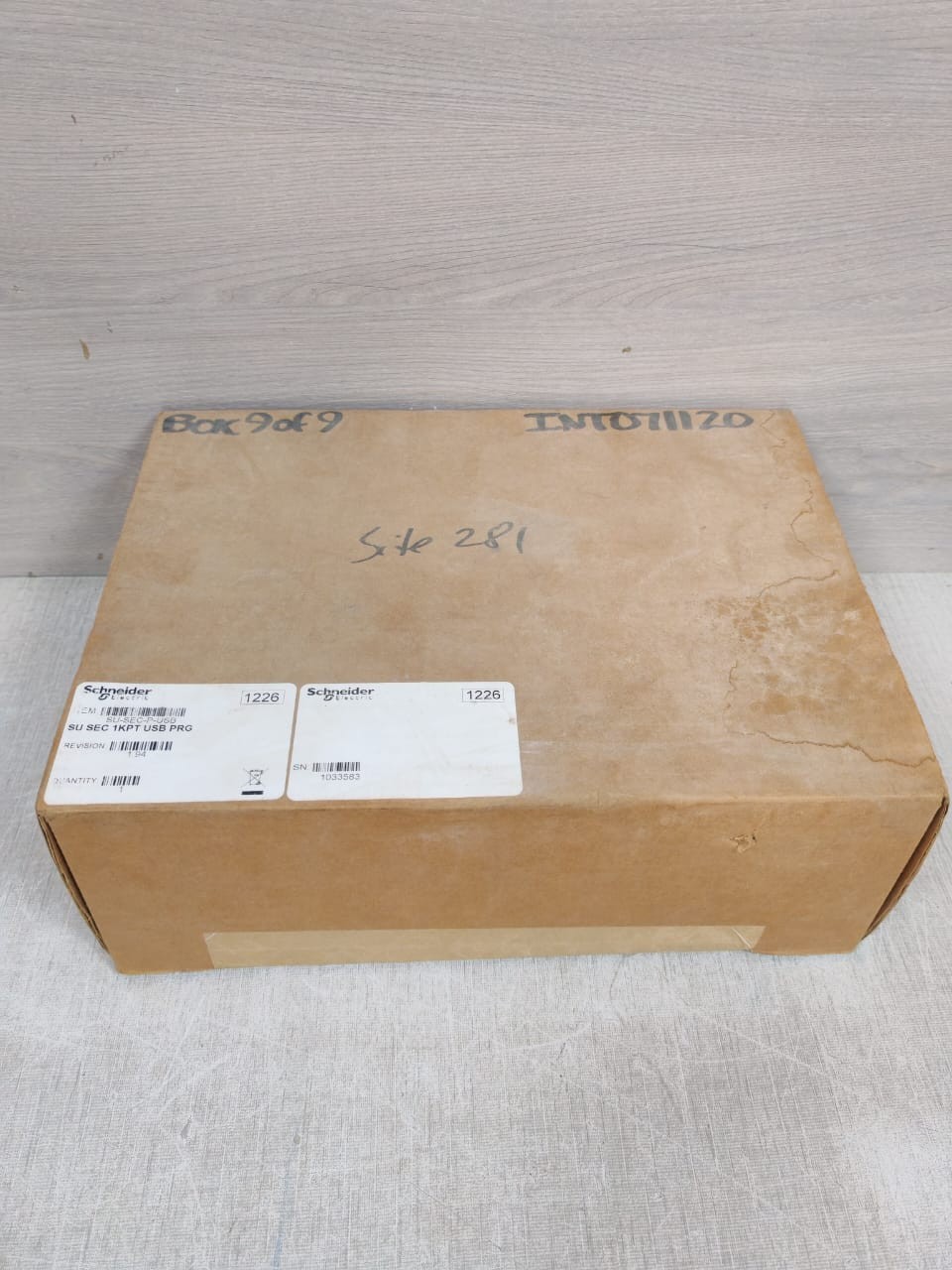 Schneider Electric SU SEC 1KPT SCHNEIDER ELECTRIC SU SEC 1KPT USB PRG CYBERSTATION KEY ANDOVER CONTINUUM 7