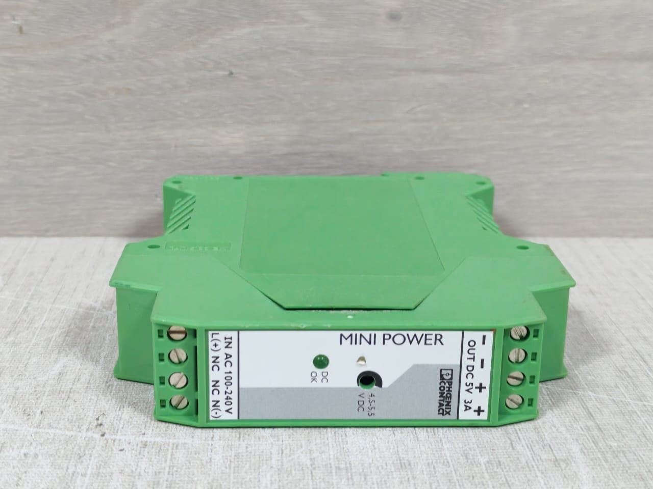 Phoenix Contact 2938714 Phoenix Contact MINI-PS-100-240AC/5DC/3 Power Supply 2938714 3