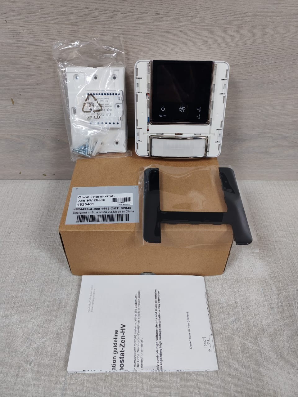 VINGCARD ELSAFE ORION THERMOSTAT ZEN-HV BLACK 4824499 / 4824499-A