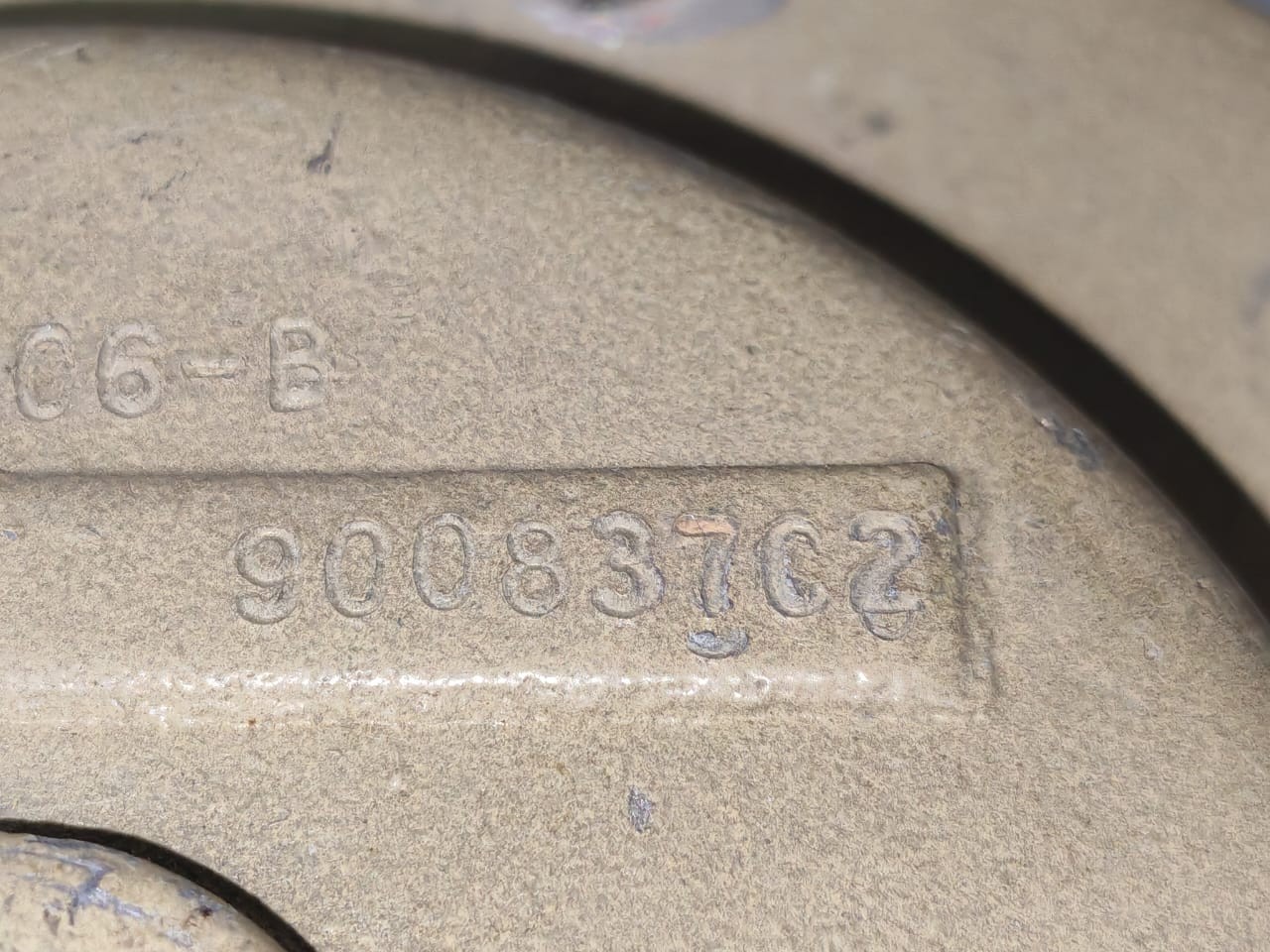 900837C2 SOLAR PN 900837C2 POPPET VALVE 3