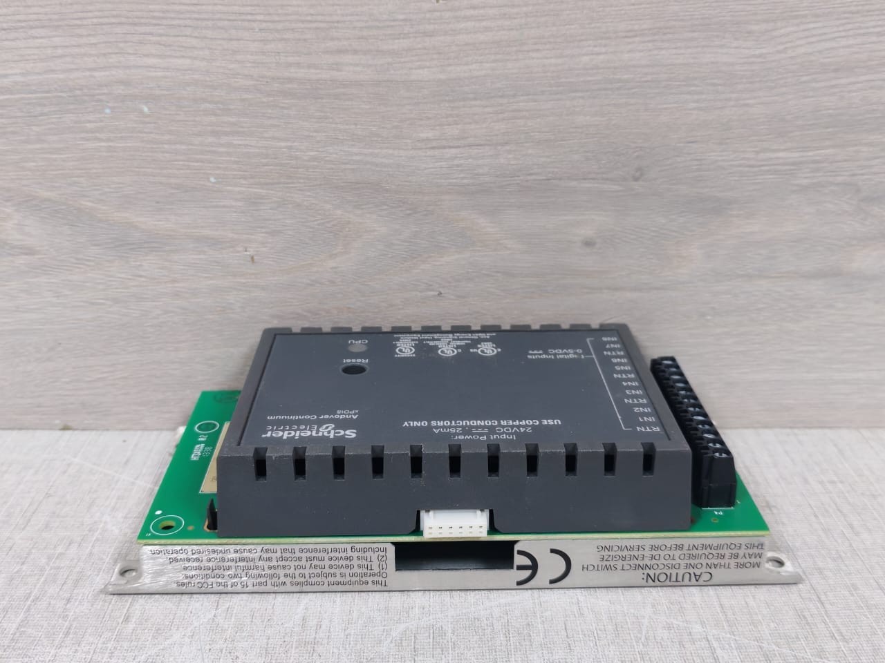 Schneider Electric XPDI8-A Schneider Electric XPDI8-A Andover Continuum XPDI8 Expansion Module 7