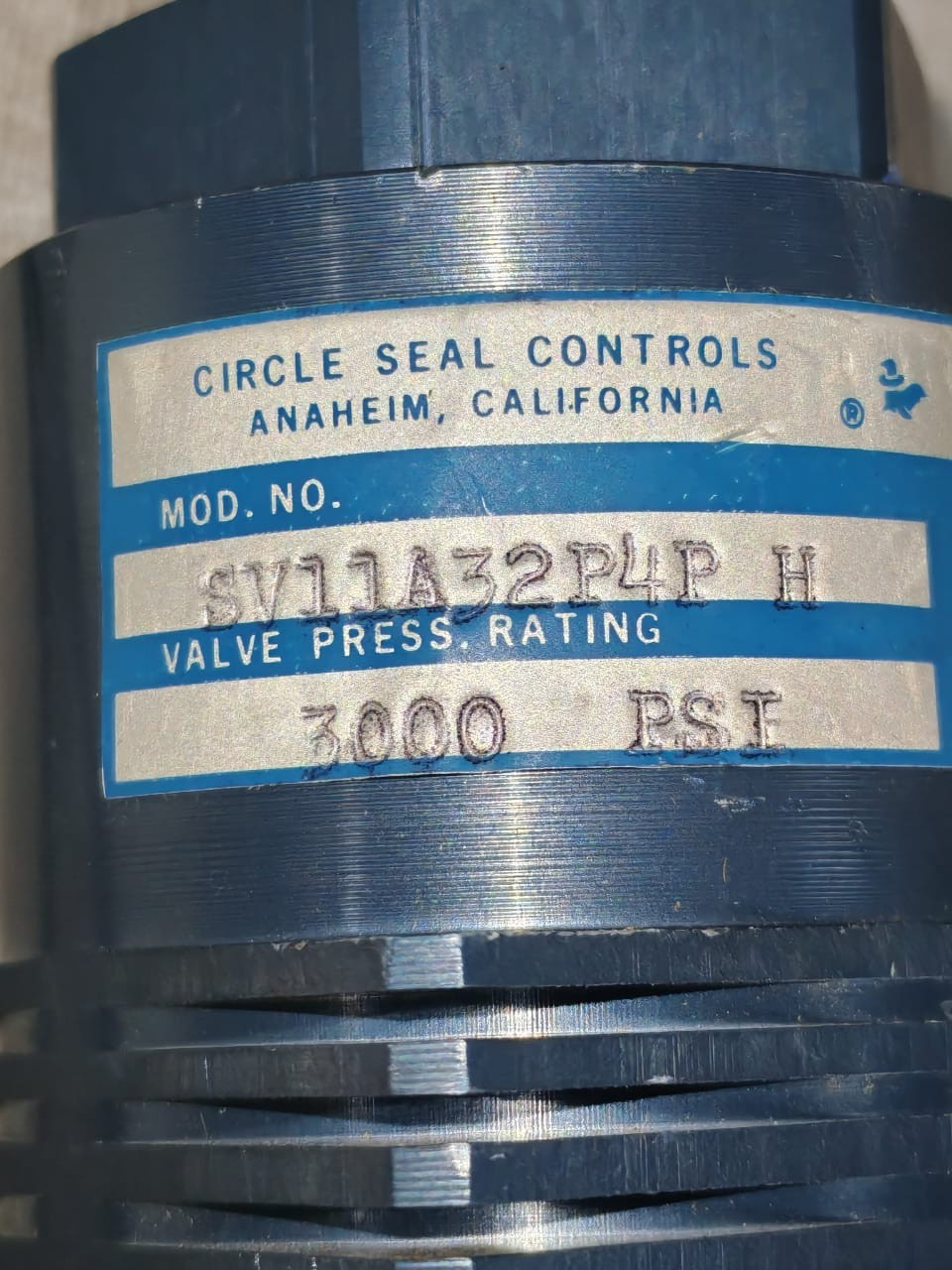 CIRCLE SEAL PSI-115 CIRCLE SEAL SOLENOID VALVE MODEL SV11A32P4P H 3000 PSI 115 VAC 2