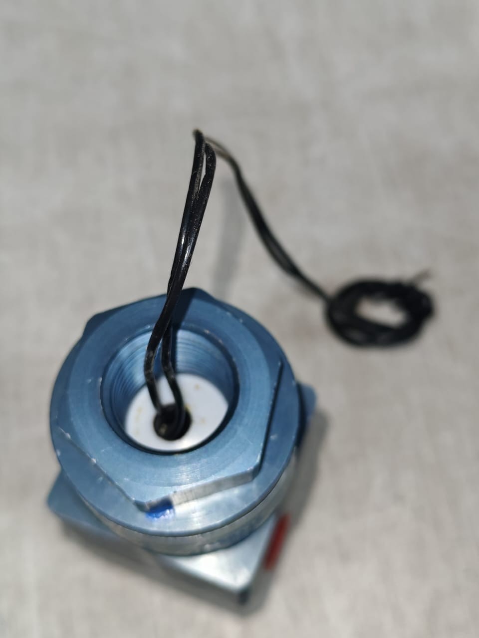 CIRCLE SEAL PSI-115 CIRCLE SEAL SOLENOID VALVE MODEL SV11A32P4P H 3000 PSI 115 VAC 4