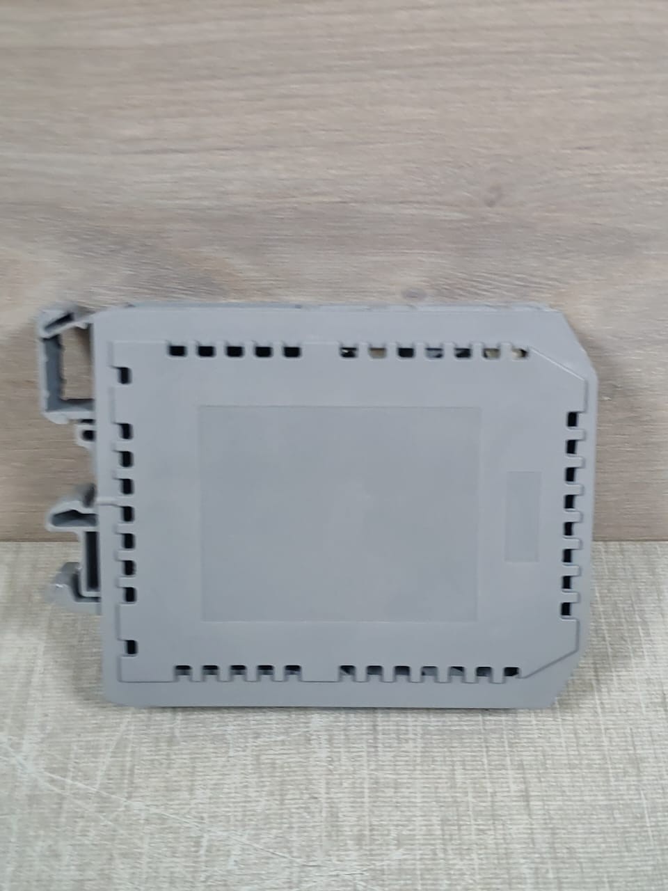 Lutron GRX-TVM2 LUTRON GRX-TVM2 GRAFIK EYE LOW VOLTAGE BALLAST CONTROL 8