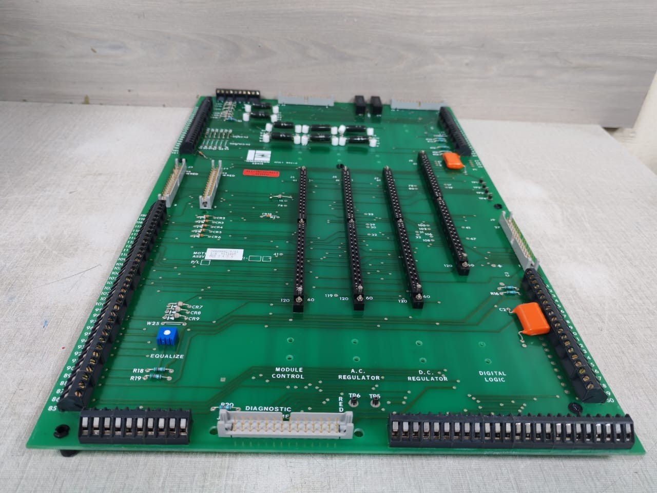 Emerson BOARD-12 Emerson 70080002/9/13 Mother Board 12-787891-01 6