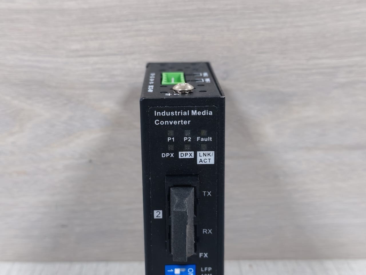 Media Converter D11FB-M SW-D11FB-M Industrial Media Converter 1418M-0110-3M02A10-SC-D 2