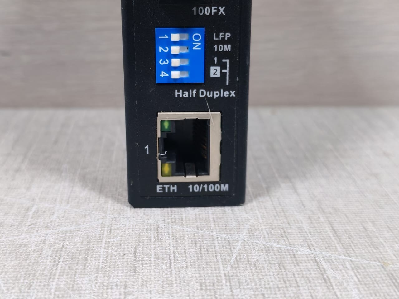Media Converter D11FB-M SW-D11FB-M Industrial Media Converter 1418M-0110-3M02A10-SC-D 3