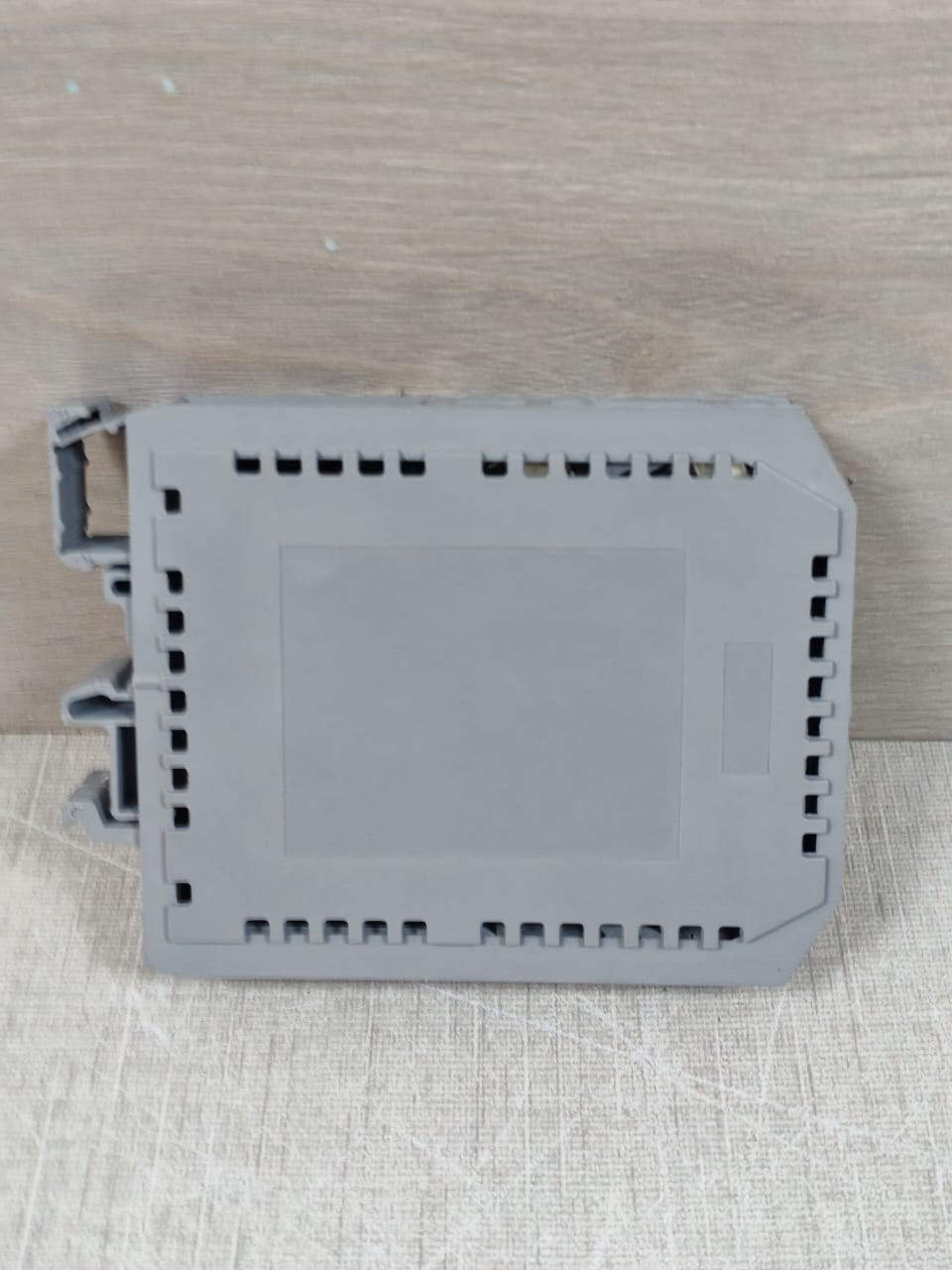 Lutron GRX-TVM2 LUTRON GRX-TVM2 GRAFIK EYE LOW VOLTAGE BALLAST CONTROL 5