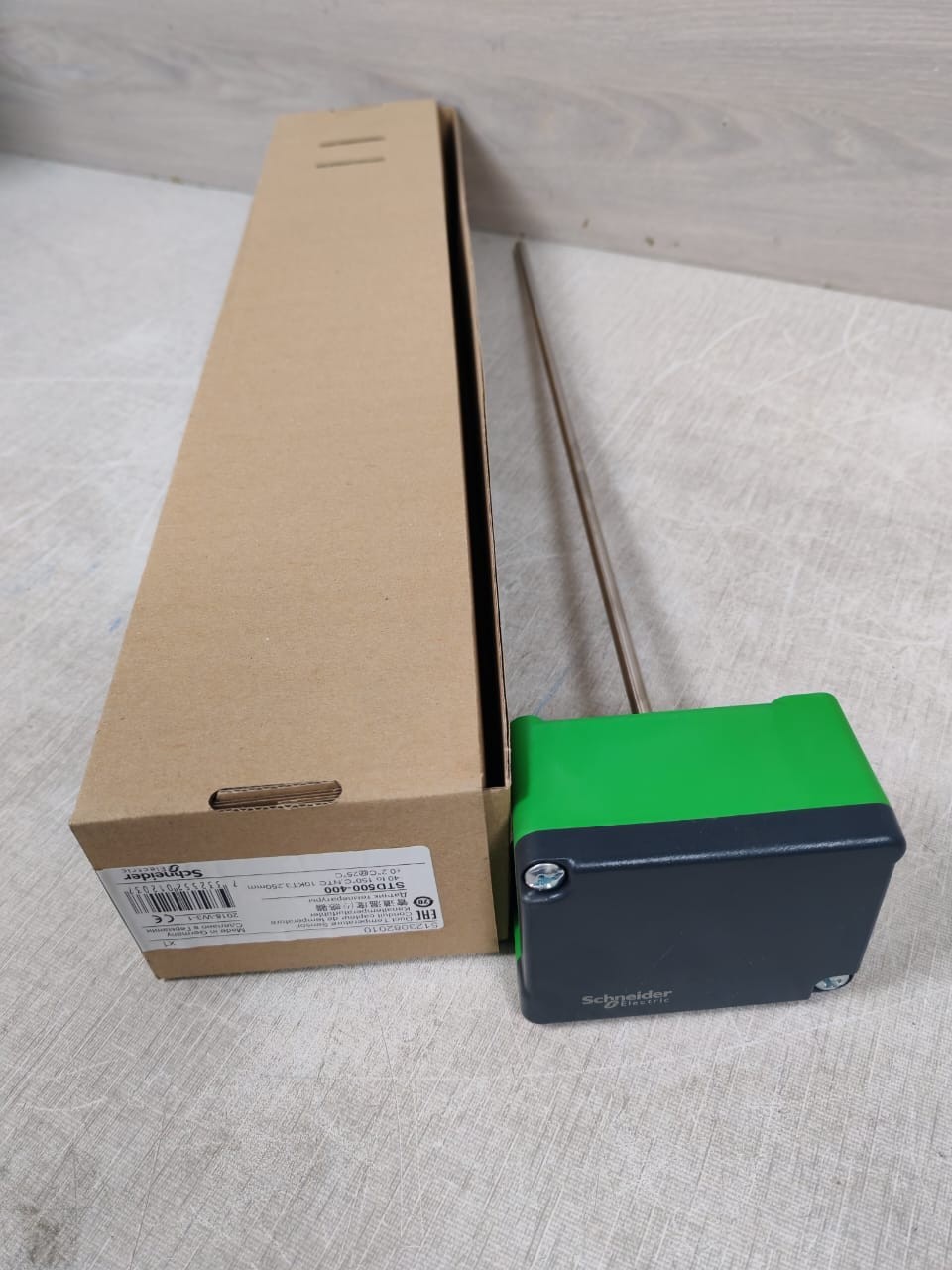 Schneider Electric 5123082010 SCHNEIDER ELECTRIC STD500-400 DUCT TEMPERATURE SENSOR 5123082010 6