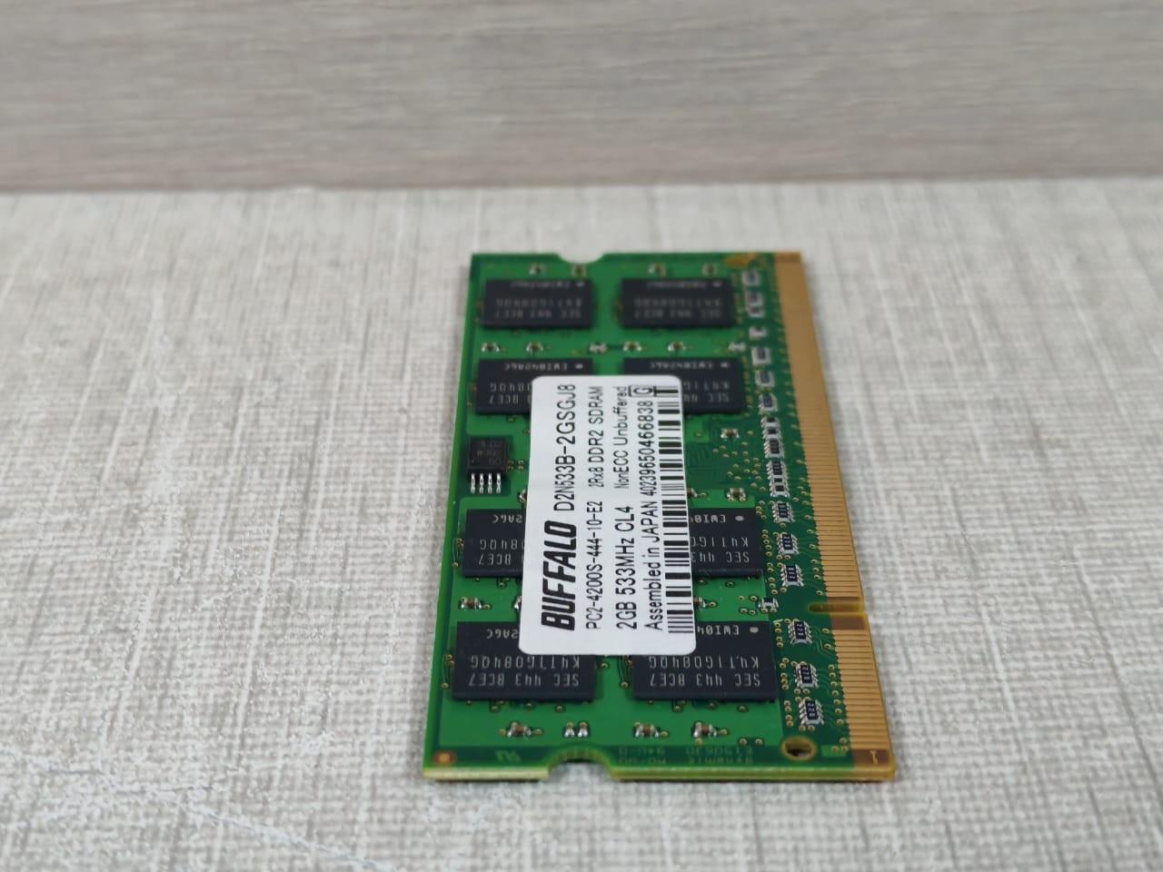 Buffalo D2N533B-2GSGJ8 Buffalo D2N533B-2GSGJ8 2GB 533MHz CL4 2Rx8 DDR2 SDRAM 3