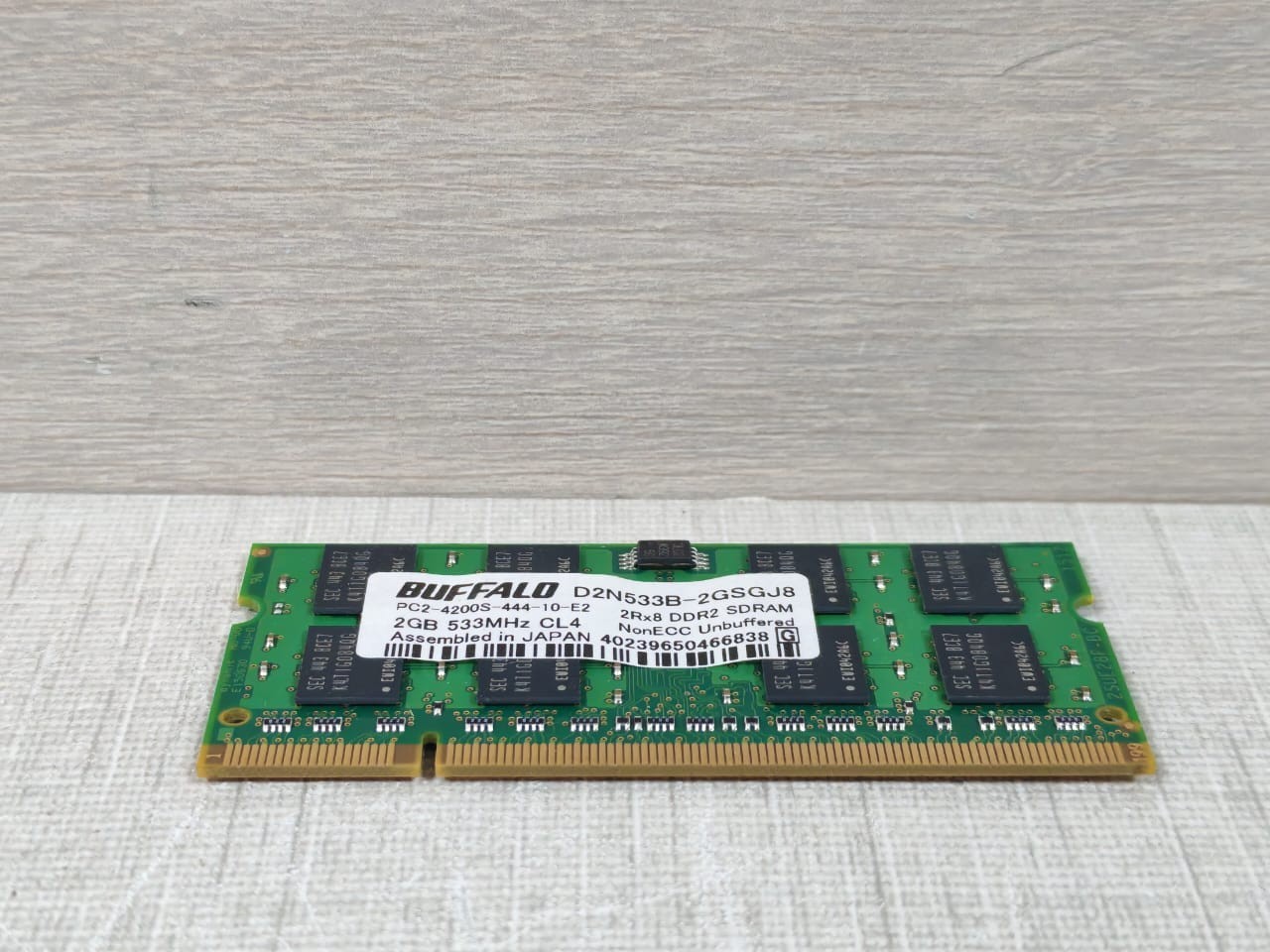 Buffalo D2N533B-2GSGJ8 Buffalo D2N533B-2GSGJ8 2GB 533MHz CL4 2Rx8 DDR2 SDRAM 5