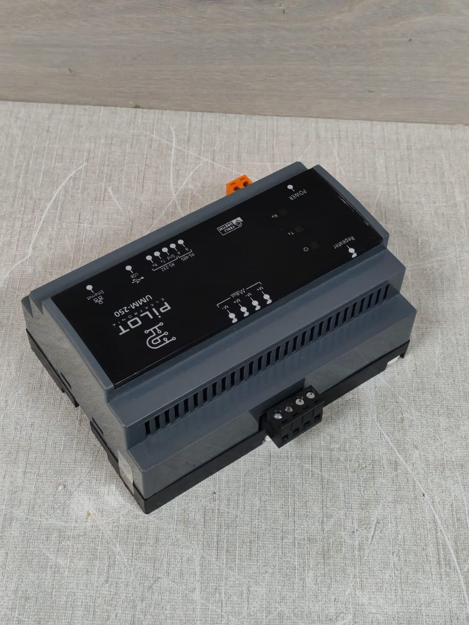 PILOT ELEKTRONIK UMM-250 PILOT ELEKTRONIK UMM-250 M-BUS REPEATER 3