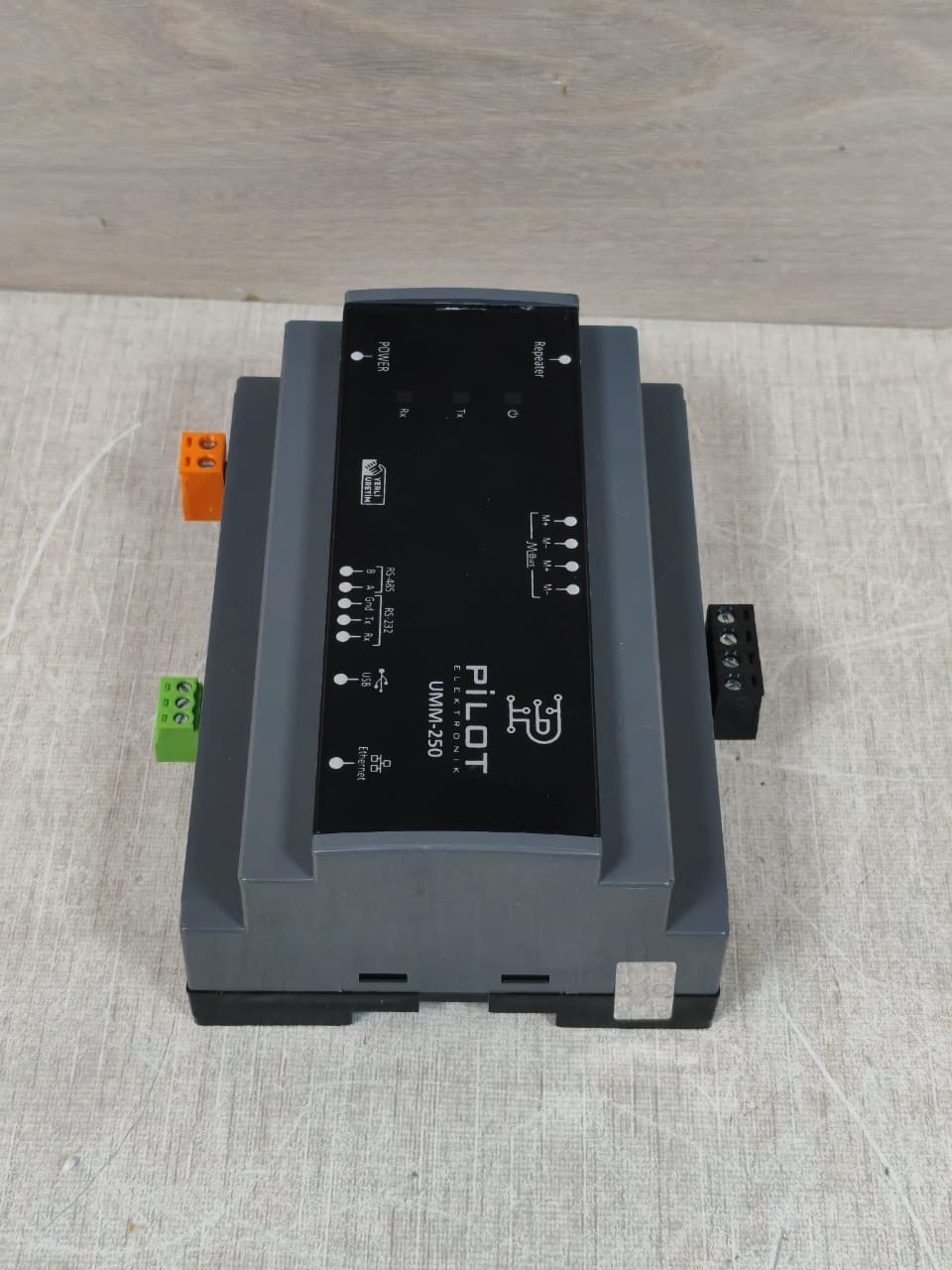 PILOT ELEKTRONIK UMM-250 PILOT ELEKTRONIK UMM-250 M-BUS REPEATER 5