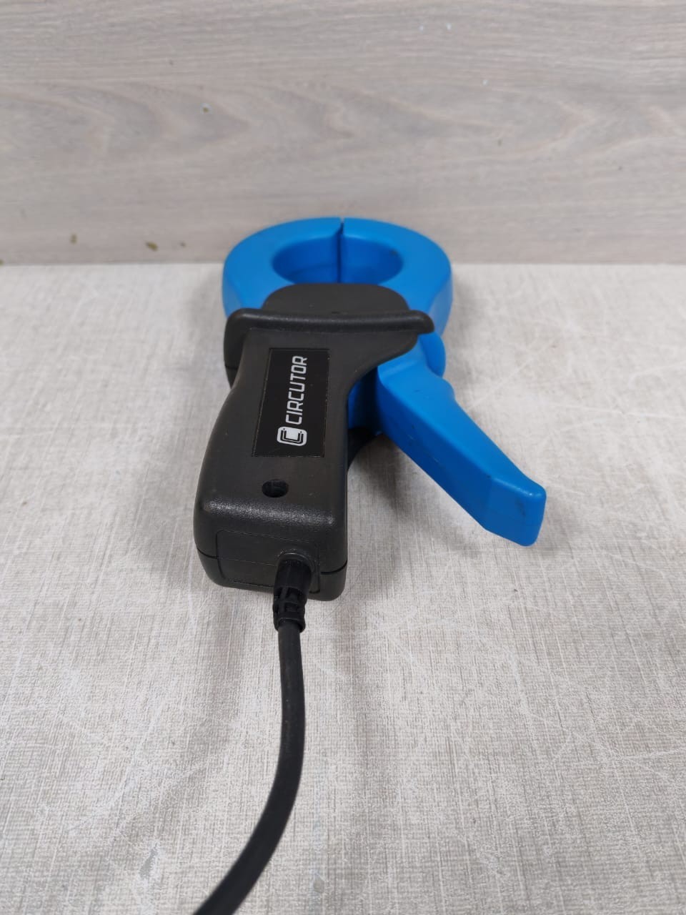 CIRCUTOR CPR-1000 CIRCUTOR CPR-1000 600V CAT III CURRENT CLAMP BLUE 4