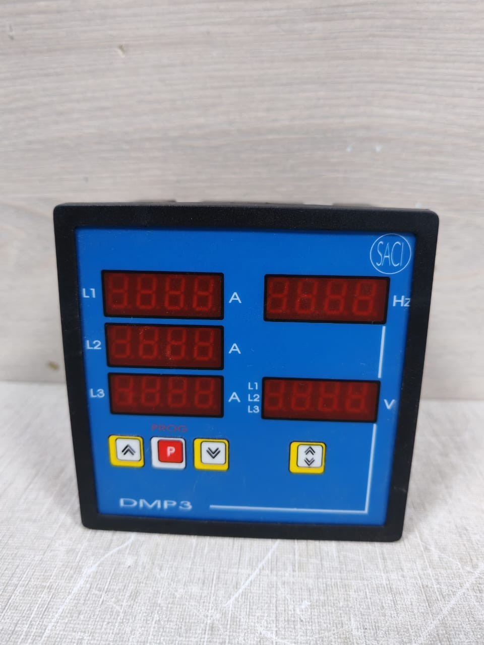 SACI DMP3 SACI DMP3 PROGRAMMABLE DIGITAL MULTIMETER INDICATOR 2