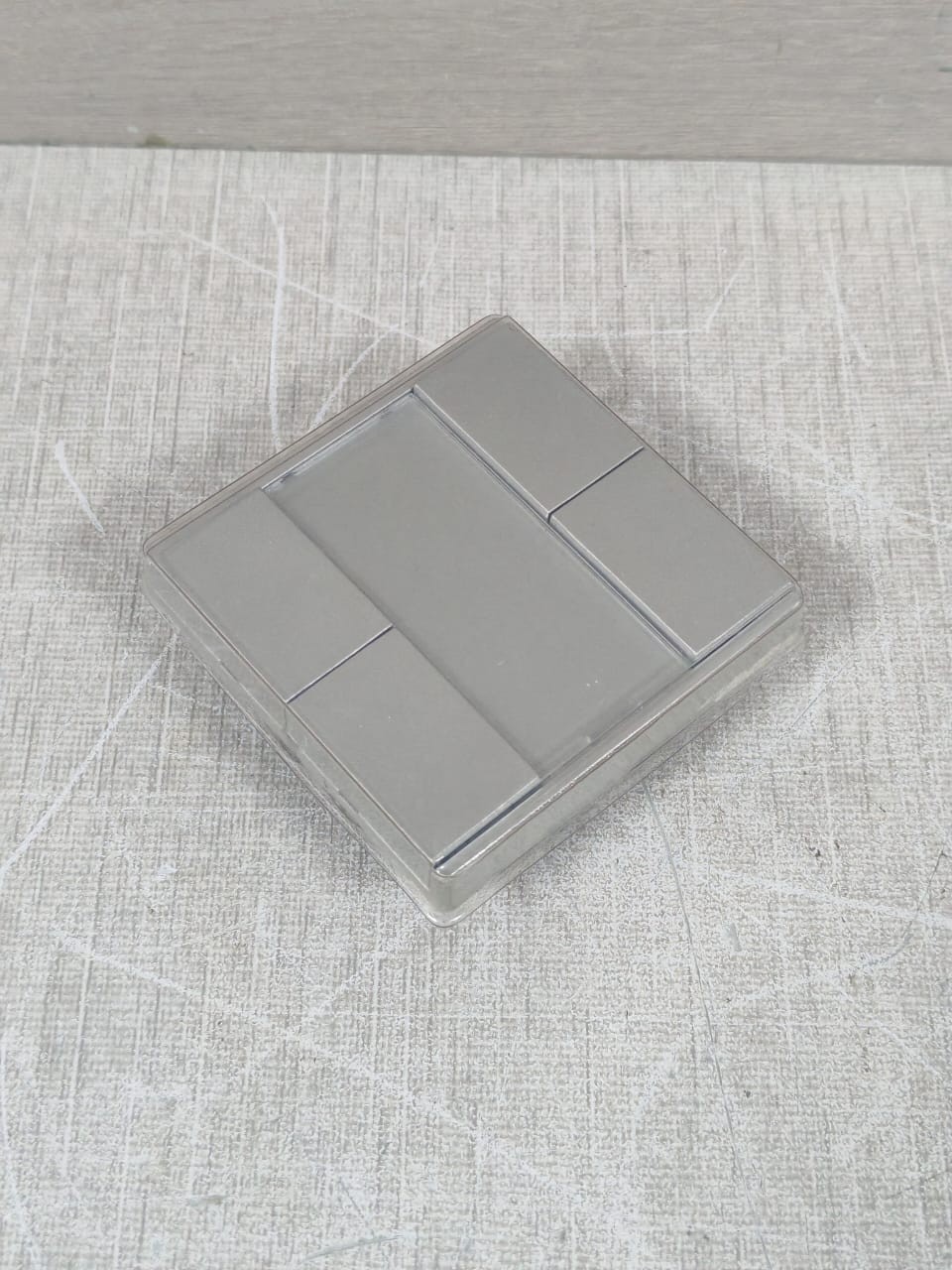 Schneider Electric MTN627660 SCHNEIDER MTN627660 PUSH-BUTTON 2-GANG PLUS ALUMINIUM- W/ ORIG.BOX 4