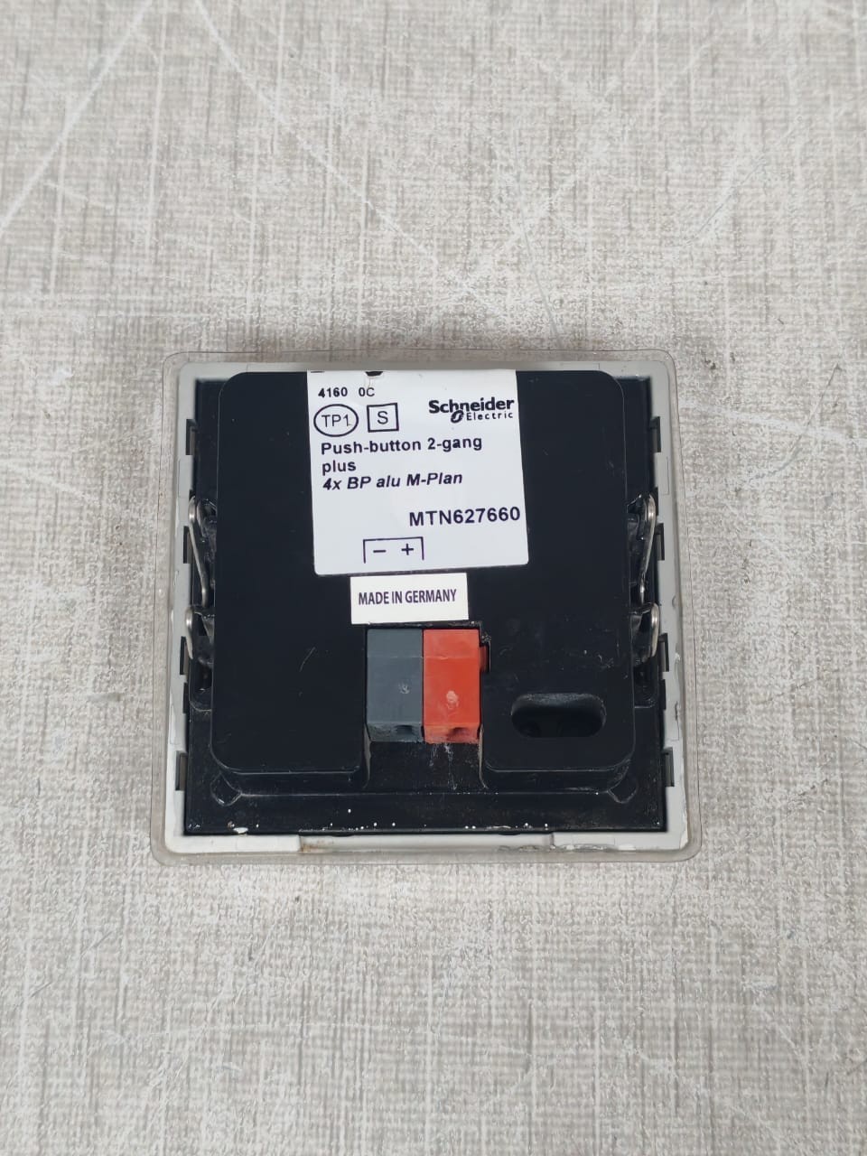 Schneider Electric MTN627660 SCHNEIDER MTN627660 PUSH-BUTTON 2-GANG PLUS ALUMINIUM- W/ ORIG.BOX 8