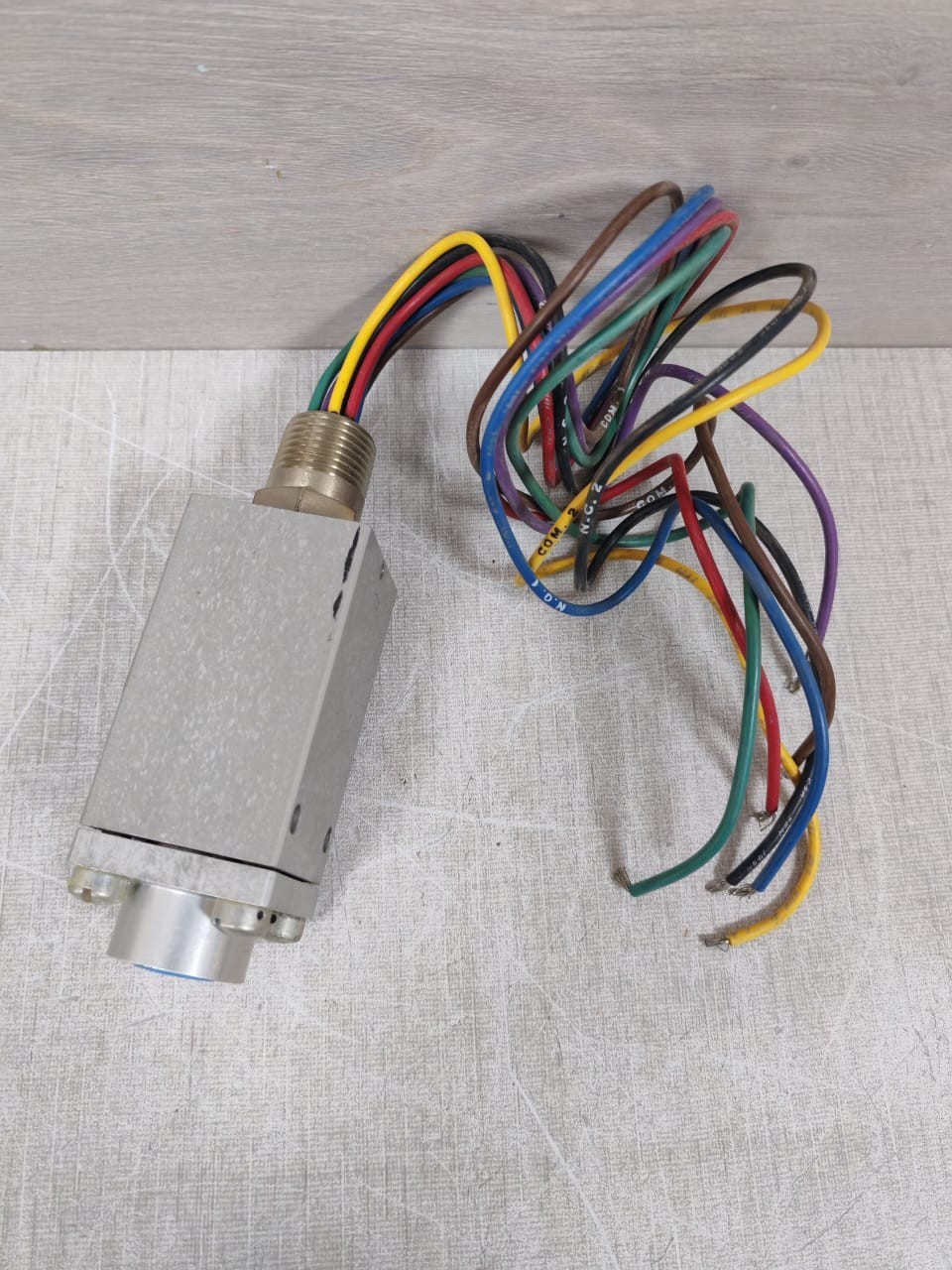 ITT 125P1CC6-234 ITT 125P1CC6-234 PRESSURE SWITCH 4