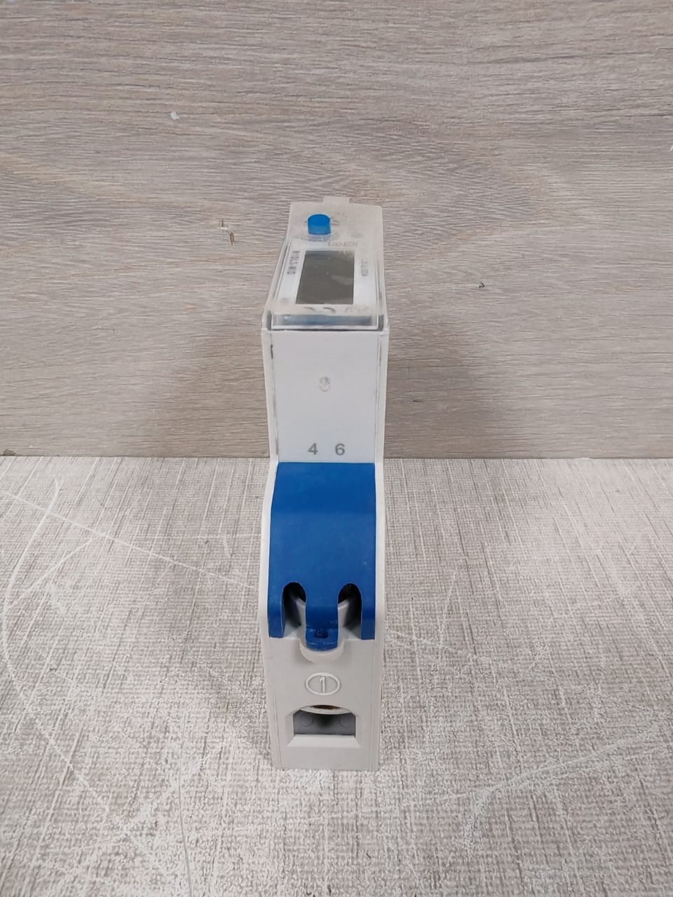 SACI M1DL2-MID SACI M1DL2-MID SINGLE-PHASE DIRECT ENERGY METER 6
