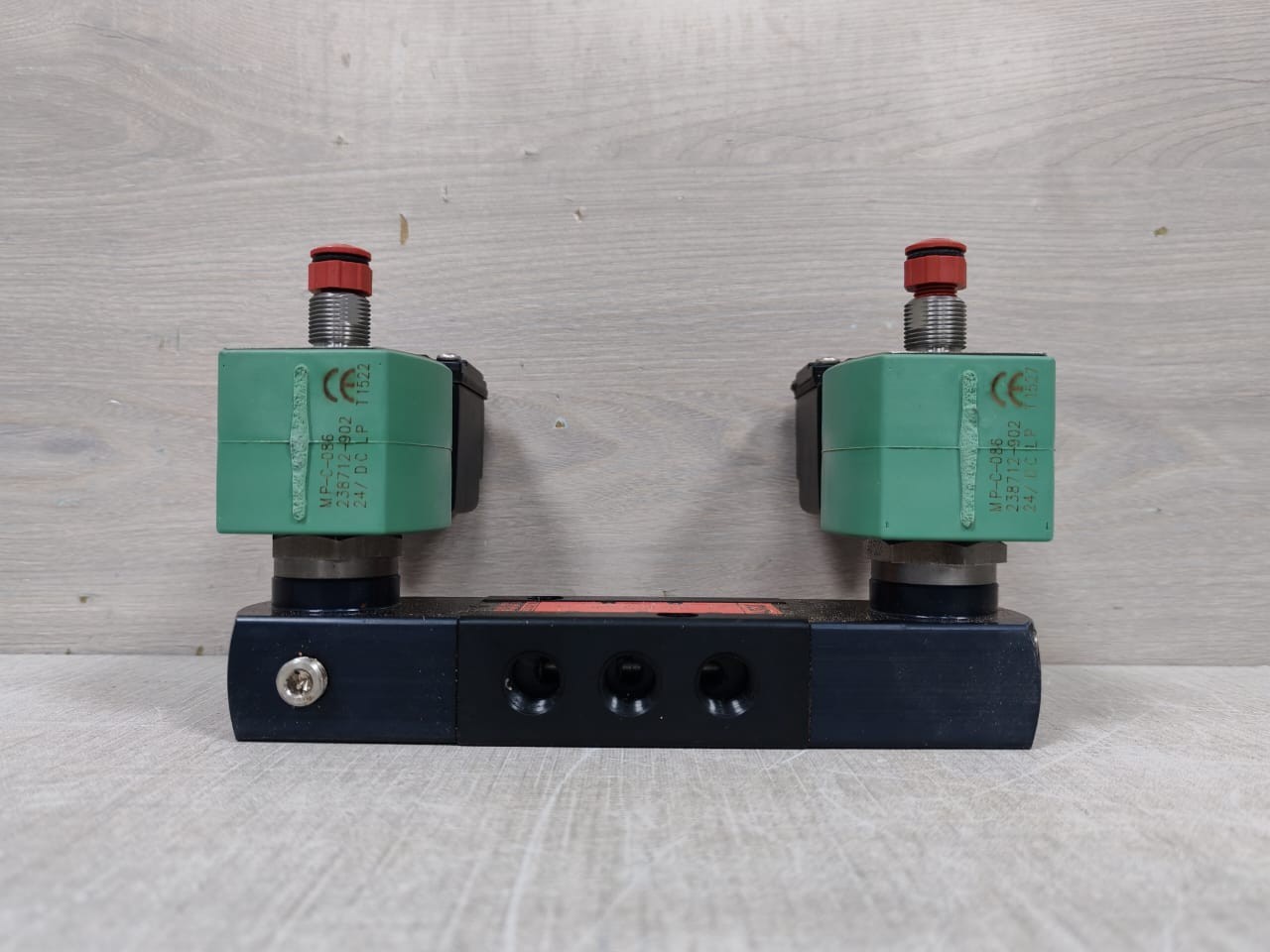 ASCO 8551B467 MO ASCO 8551B467 MO SUPPLY SOLENOID VALVE JKF8551G367MO 8