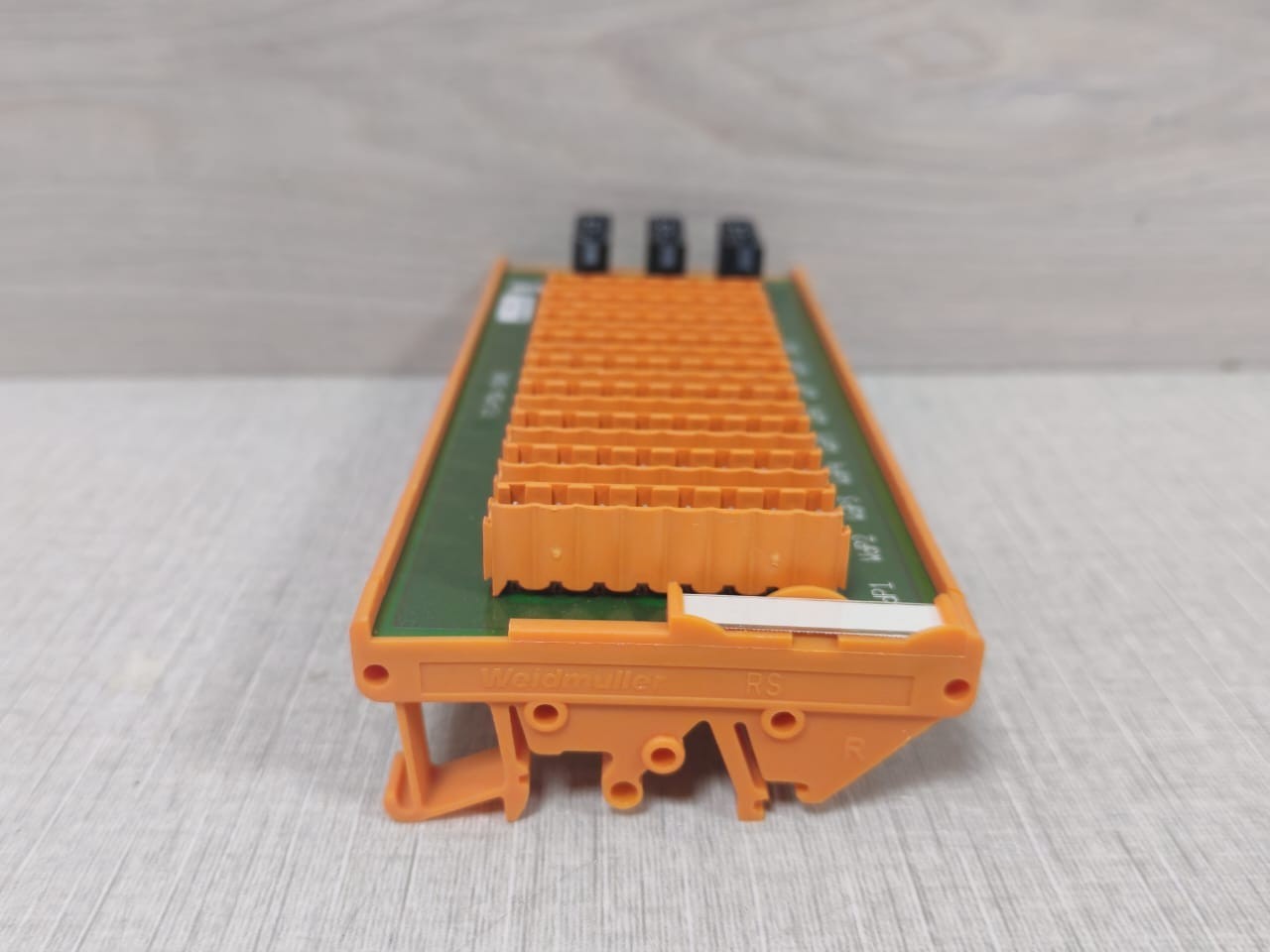 Weidmüller FS-PDB-IOX05 Weidmuller FS-PDB-IOX05 Power Distribution Board [others] 5