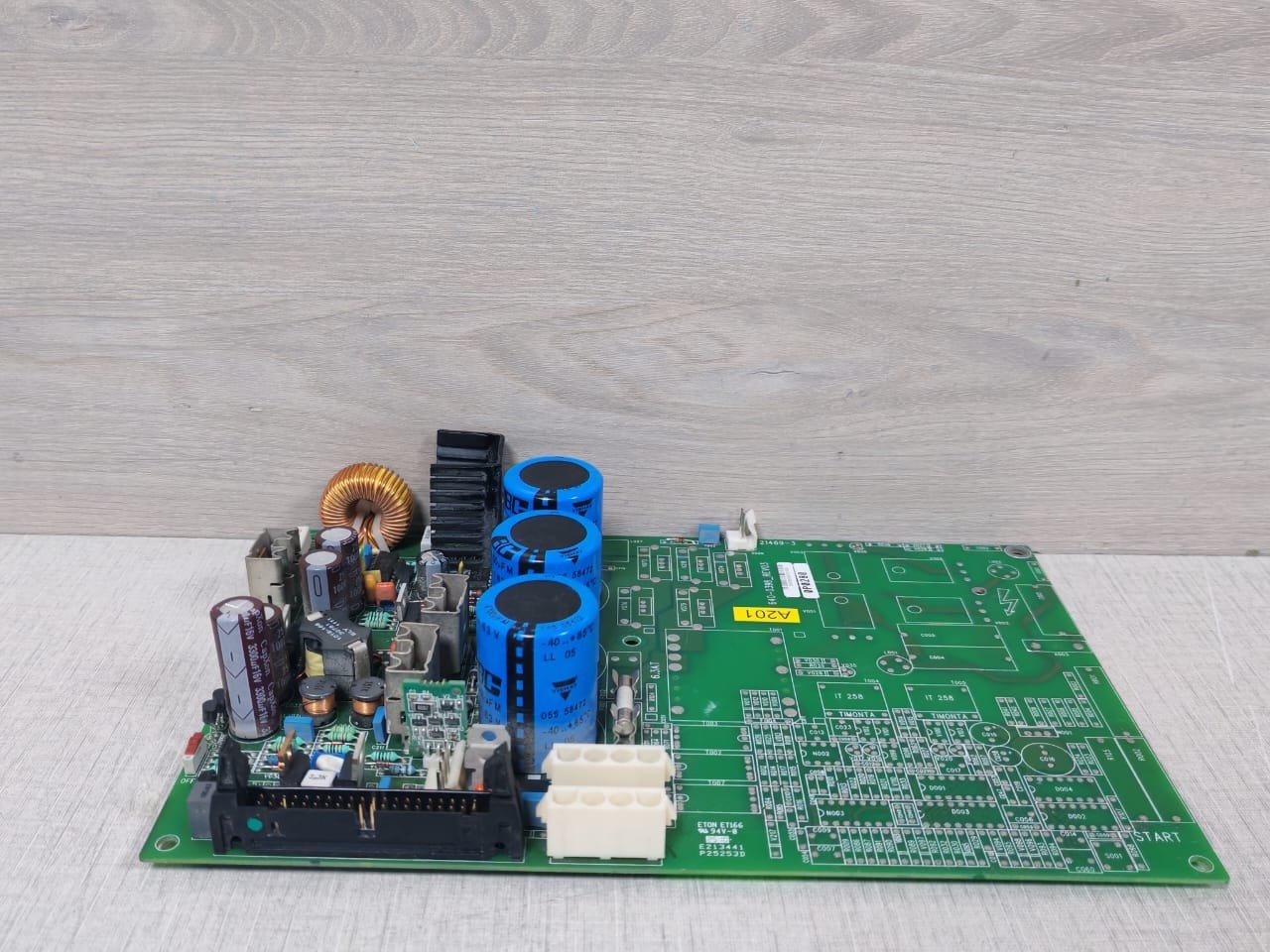 GUTOR BOARD-640 GUTOR 0P0280 PCB CIRCUIT BOARD 640-0398 REV.03 3