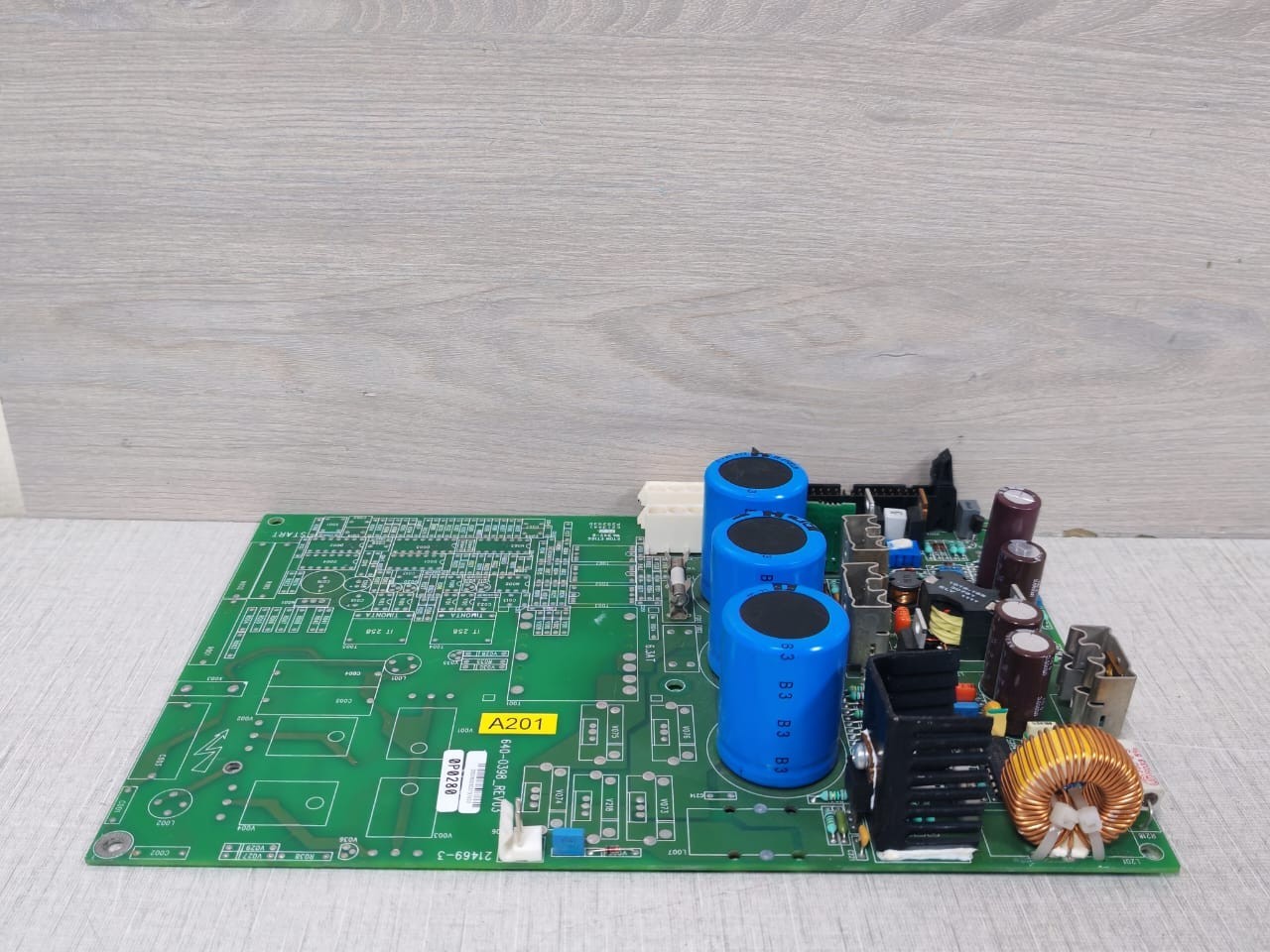GUTOR BOARD-640 GUTOR 0P0280 PCB CIRCUIT BOARD 640-0398 REV.03 4