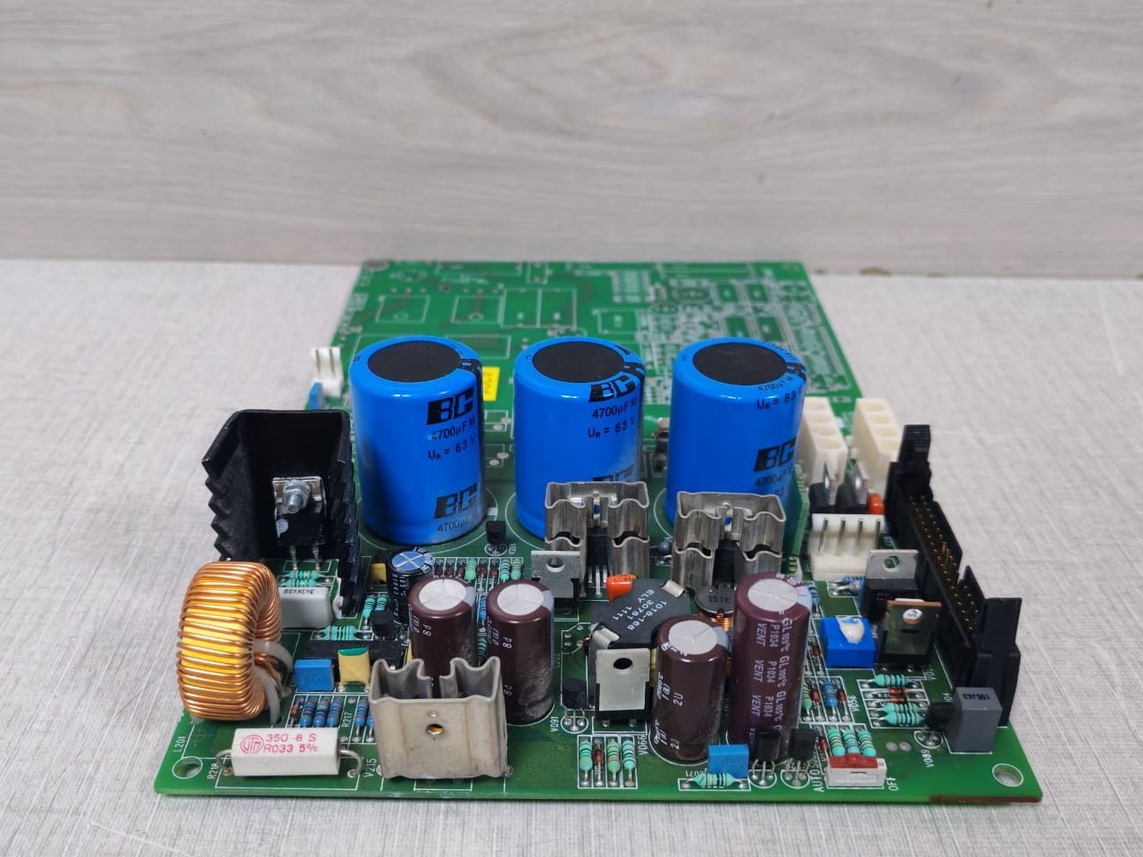 GUTOR BOARD-640 GUTOR 0P0280 PCB CIRCUIT BOARD 640-0398 REV.03 5