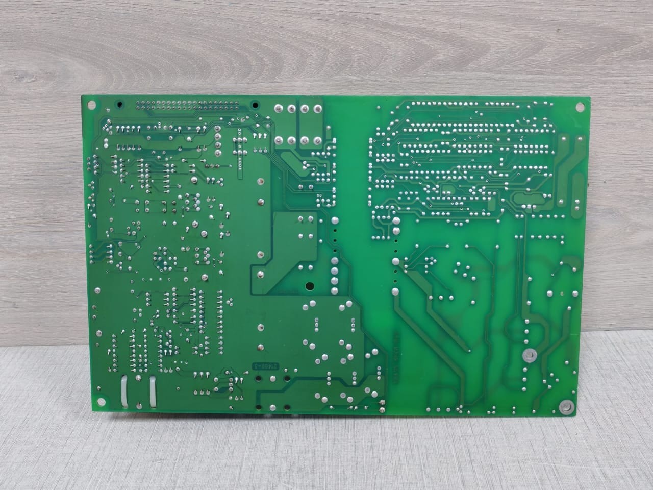 GUTOR BOARD-640 GUTOR 0P0280 PCB CIRCUIT BOARD 640-0398 REV.03 8
