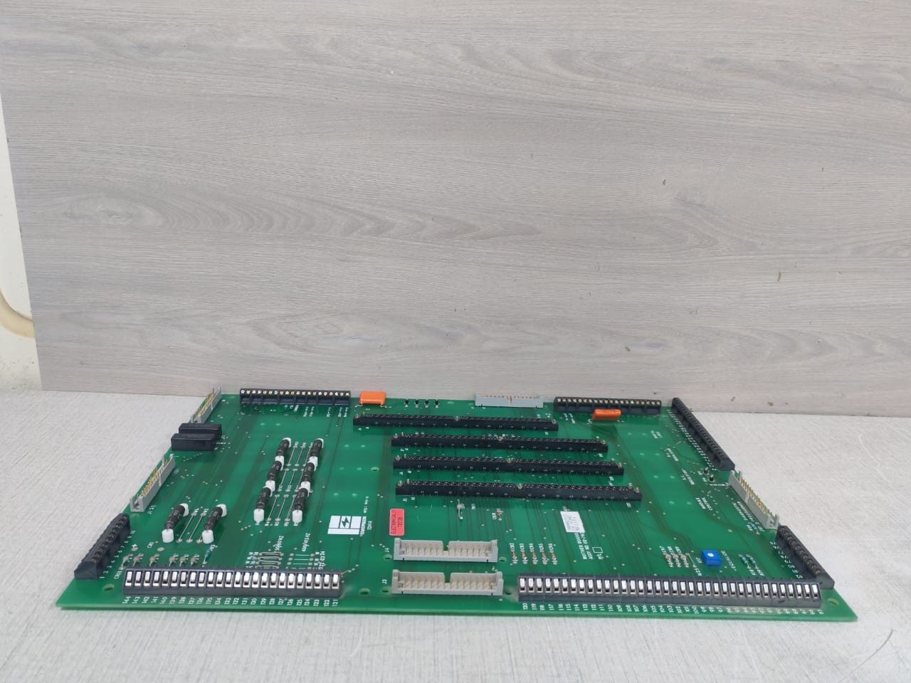 Emerson 12-787891-01 Emerson 70080002/9/13 Mother Board 12-787891-01 6