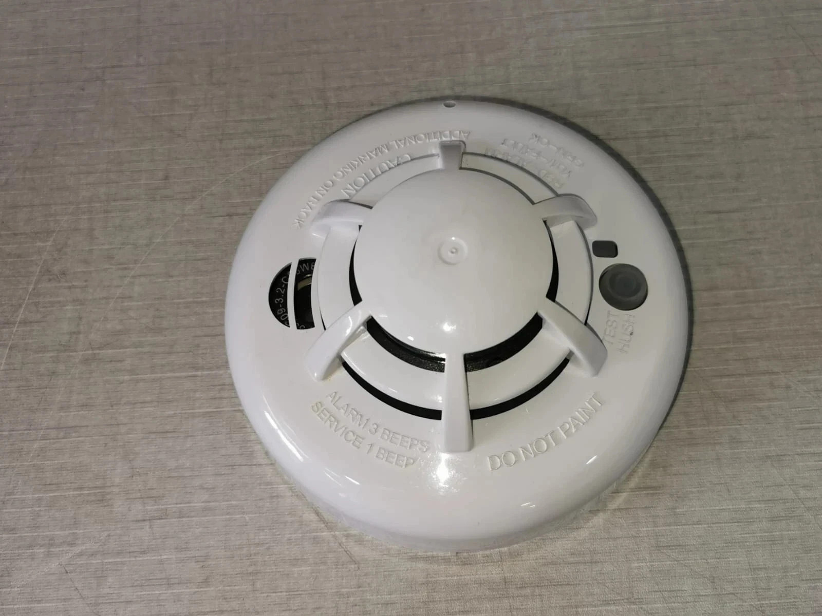 Texecom OH-W Texecom Premier Elite OH-W Wireless Optical and Heat Detector 3