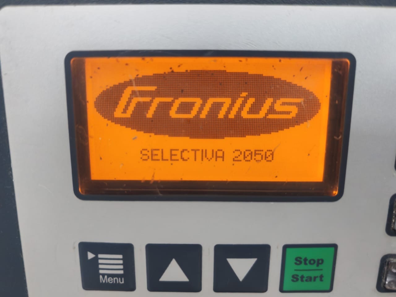 FRONIUS 4 010 461 FRONIUS SELECTIVA 2050 2KW P/N 4 010 461 230V 2