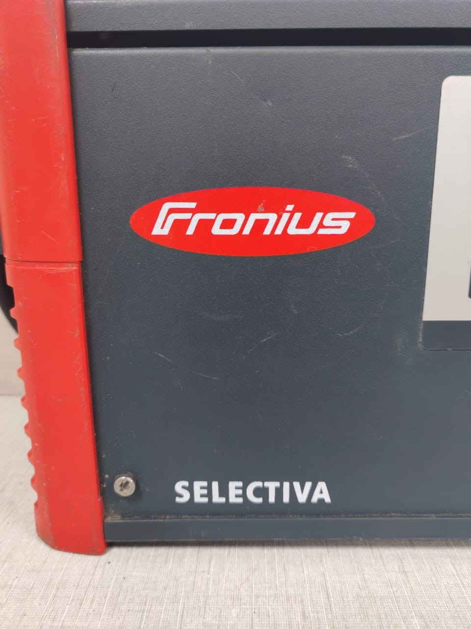 FRONIUS 4 010 461 FRONIUS SELECTIVA 2050 2KW P/N 4 010 461 230V 7
