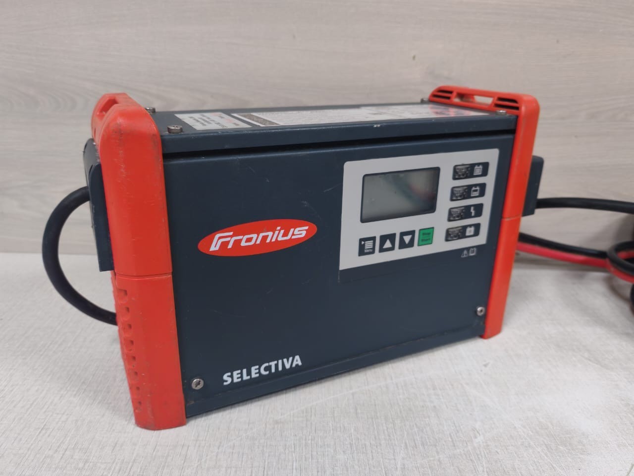 FRONIUS 4 010 461 FRONIUS SELECTIVA 2050 2KW P/N 4 010 461 230V 9