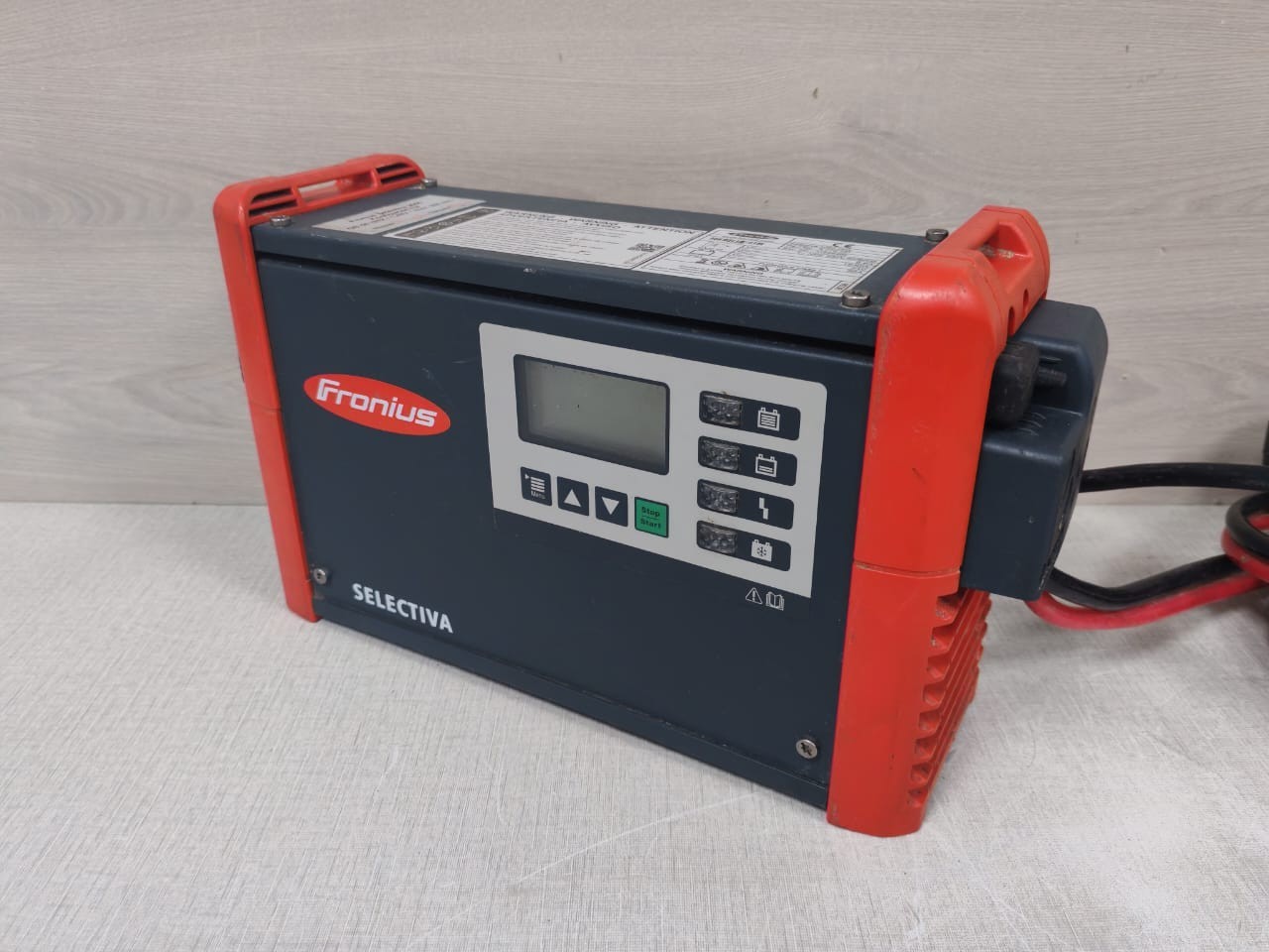 FRONIUS 4 010 461 FRONIUS SELECTIVA 2050 2KW P/N 4 010 461 230V 10