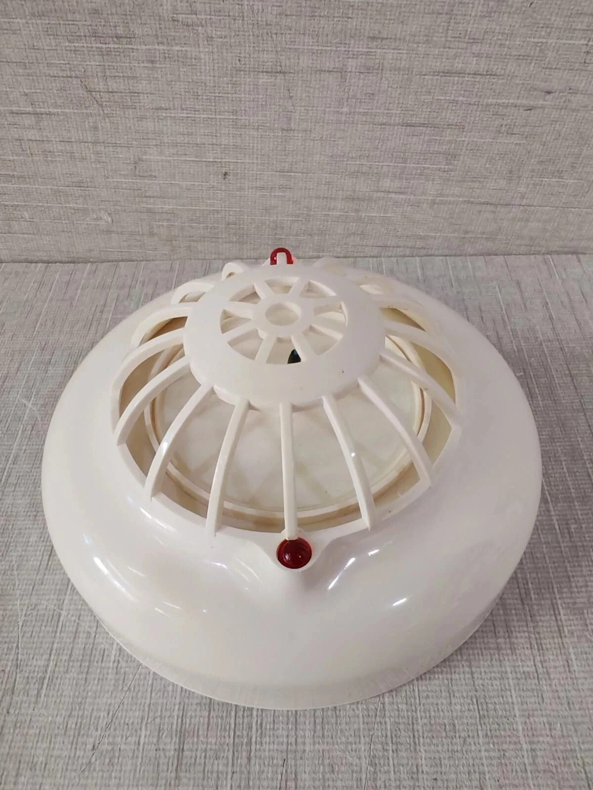 MAVIGUARD MG-300 MAVIGUARD MG-300 CONVENTIONAL RATE OF RISE HEAT DETECTOR 4