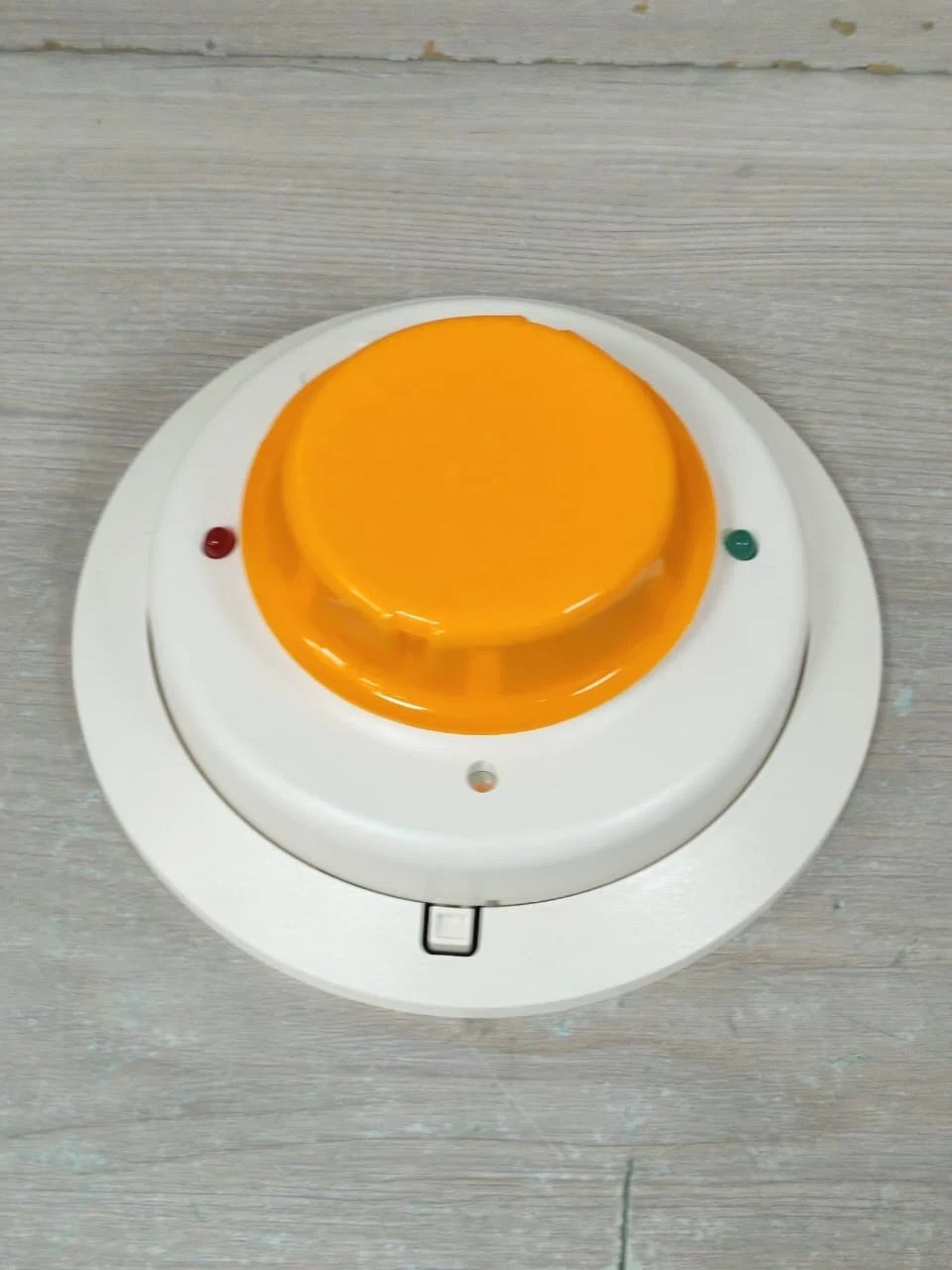 SYSTEM SENSOR 2W-B SYSTEM SENSOR 2W-B 2WIRE PLUG-IN PHOTOELECTRIC W/ BASE SMOKE DETECTOR 2