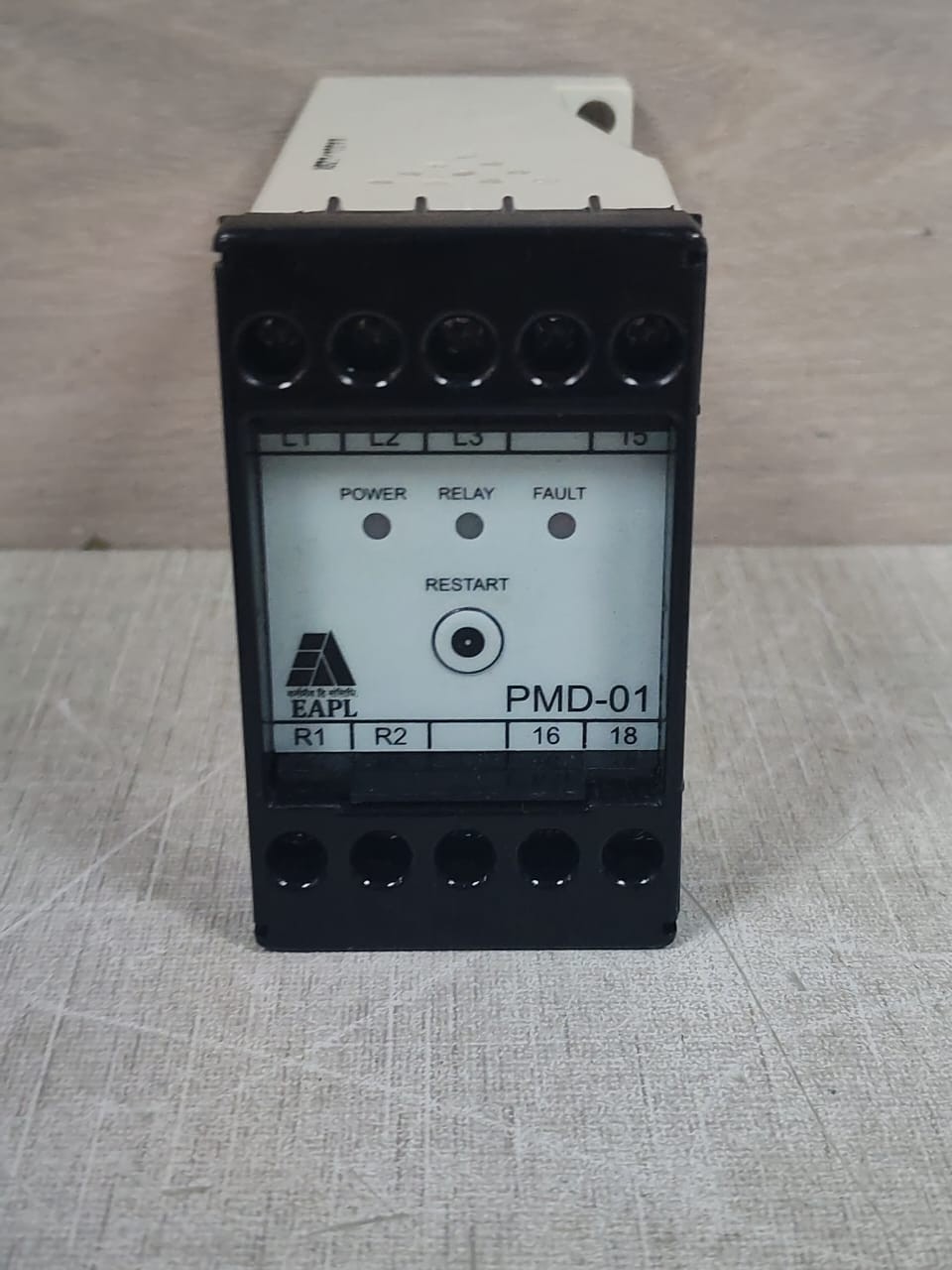 EAPL PMD-01 V 2.0 EAPL PMD-01 V 2.0 PHASE MONITORING DEVICE 440VAC 2