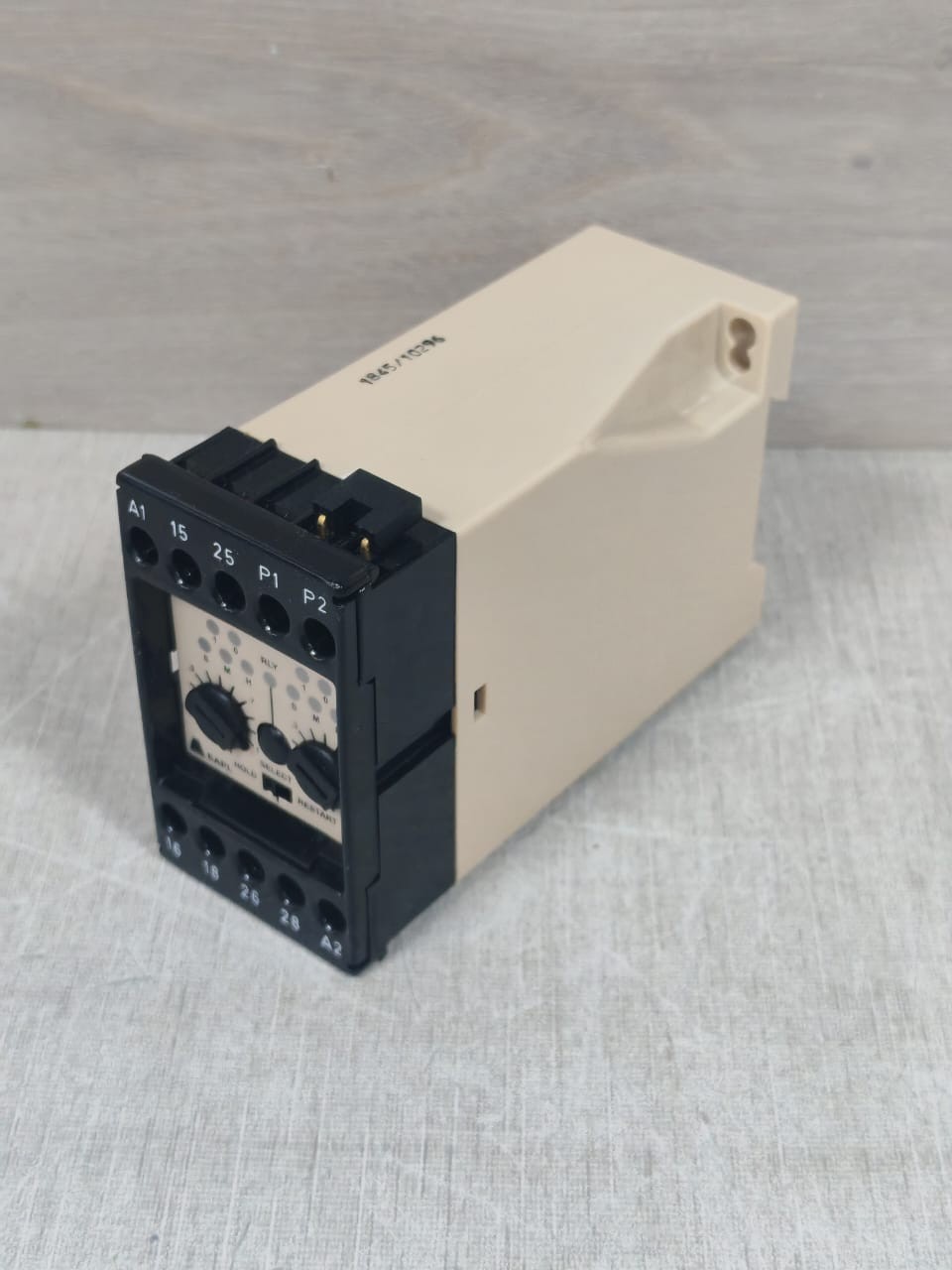 EAPL B1DCA-T EAPL B1DCA-T CYCLIC ADJUSTABLE TIMER 5