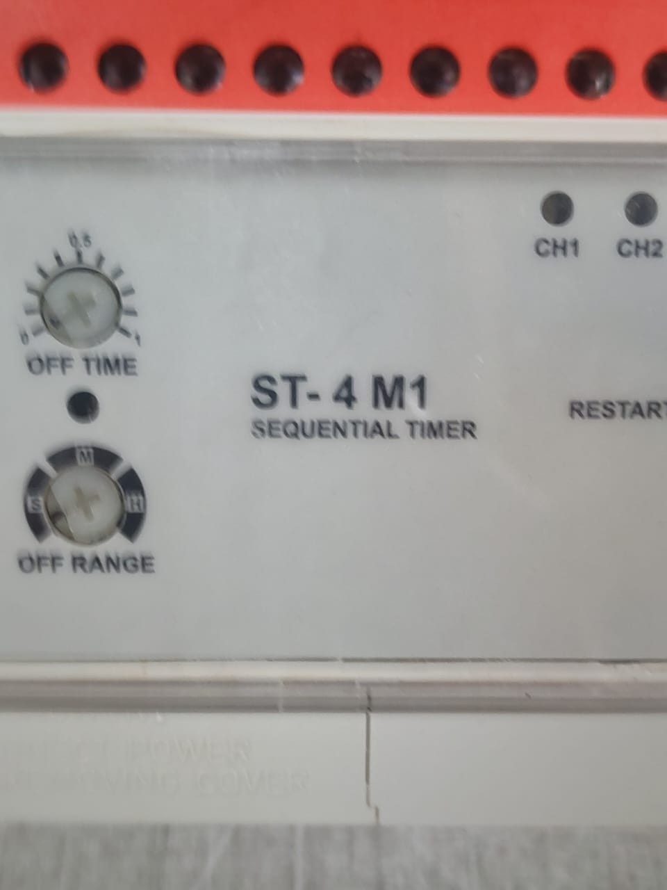 EAPL ST-4M1 V2.0 EAPL ST-4M1 V2.0 SEQUENTIAL TIMER 240V 3