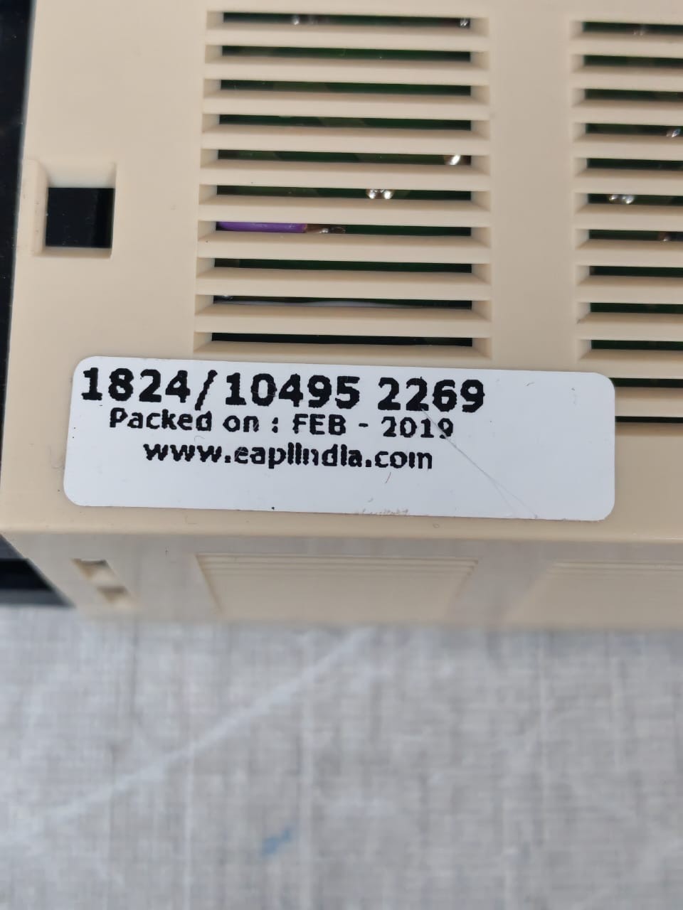 EAPL H3TX-UA EAPL H3TX-UA UNIVERSAL TEMPERATURE CONTROLLER 250VAC 8