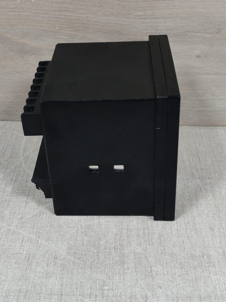 EAPL EMS-01 EAPL EMS-01 THREE PHASE ENERGY METER VER.6.0 9