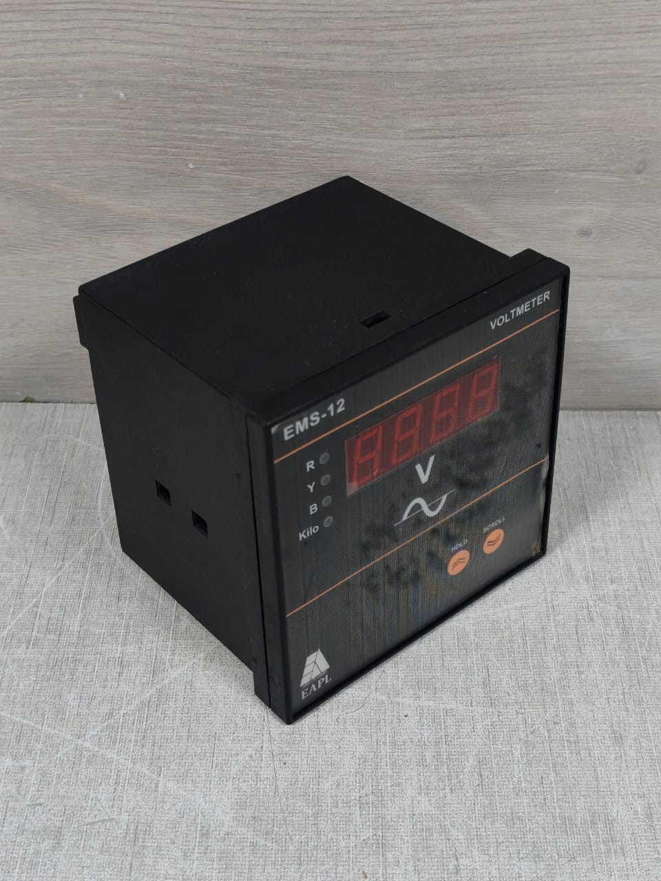 EAPL EMS-12 EAPL EMS-12 VOLTMETER 240VAC 4