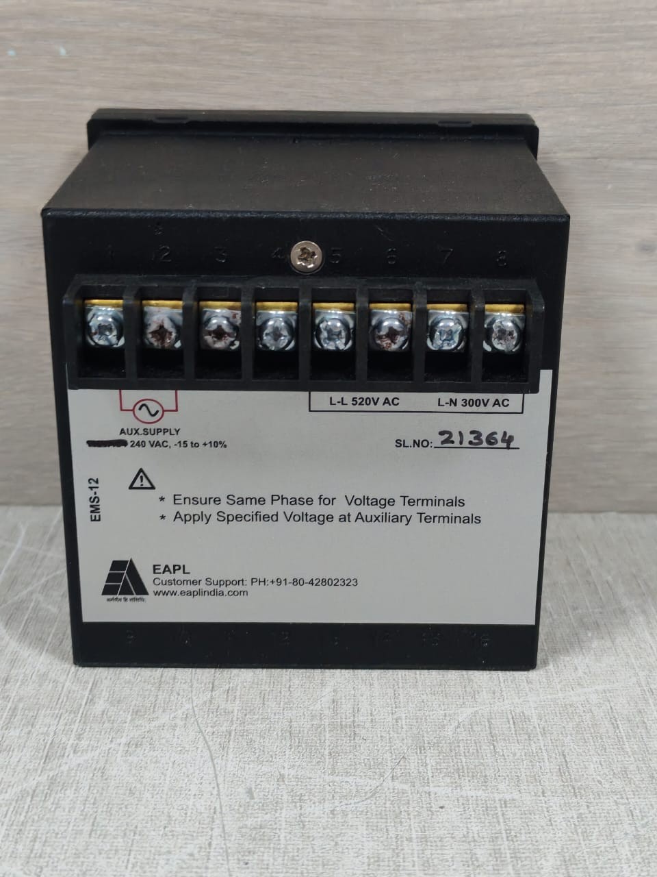 EAPL EMS-12 EAPL EMS-12 VOLTMETER 240VAC 9