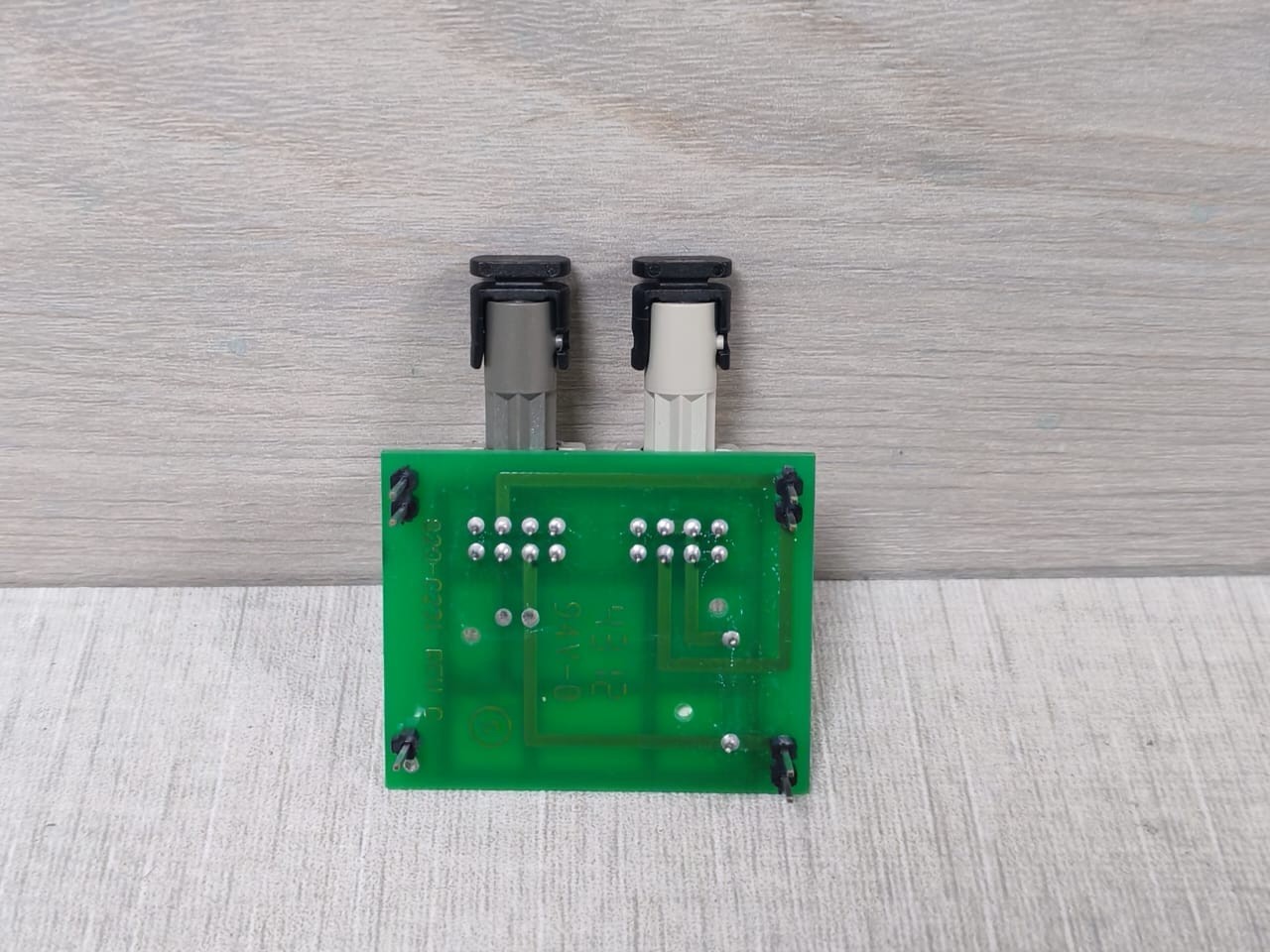 GE 820-0231 Rev.0 GE 820-0231 Rev.0 Fiber Optic Transmitter 3