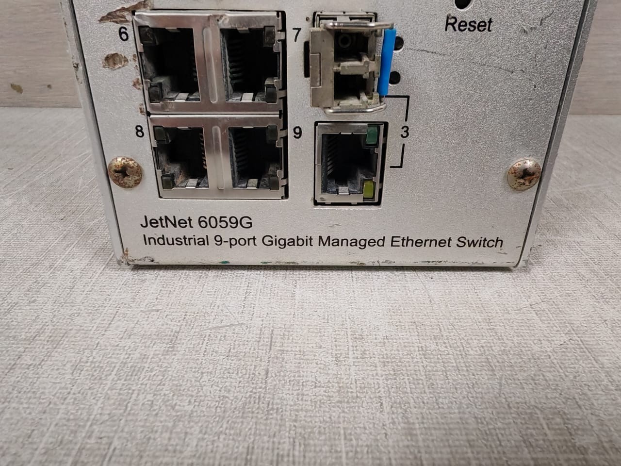 KORENIX TECHNOLOGY JETNET  6059G-W HW VERSION 1.1 KORENIX TECHNOLOGY JETNET 6059G/ 6059G-W HW VERSION 1.1 ETHERNET SWITCH 24VDC 3