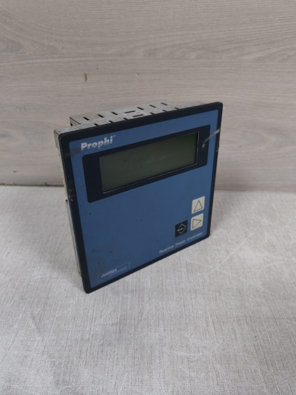 JANITZA UNKNOWN JANITZA ELECTRONICS PROPHI 6R 52.08.002 REACTIVE POWER CONTROLLER 3