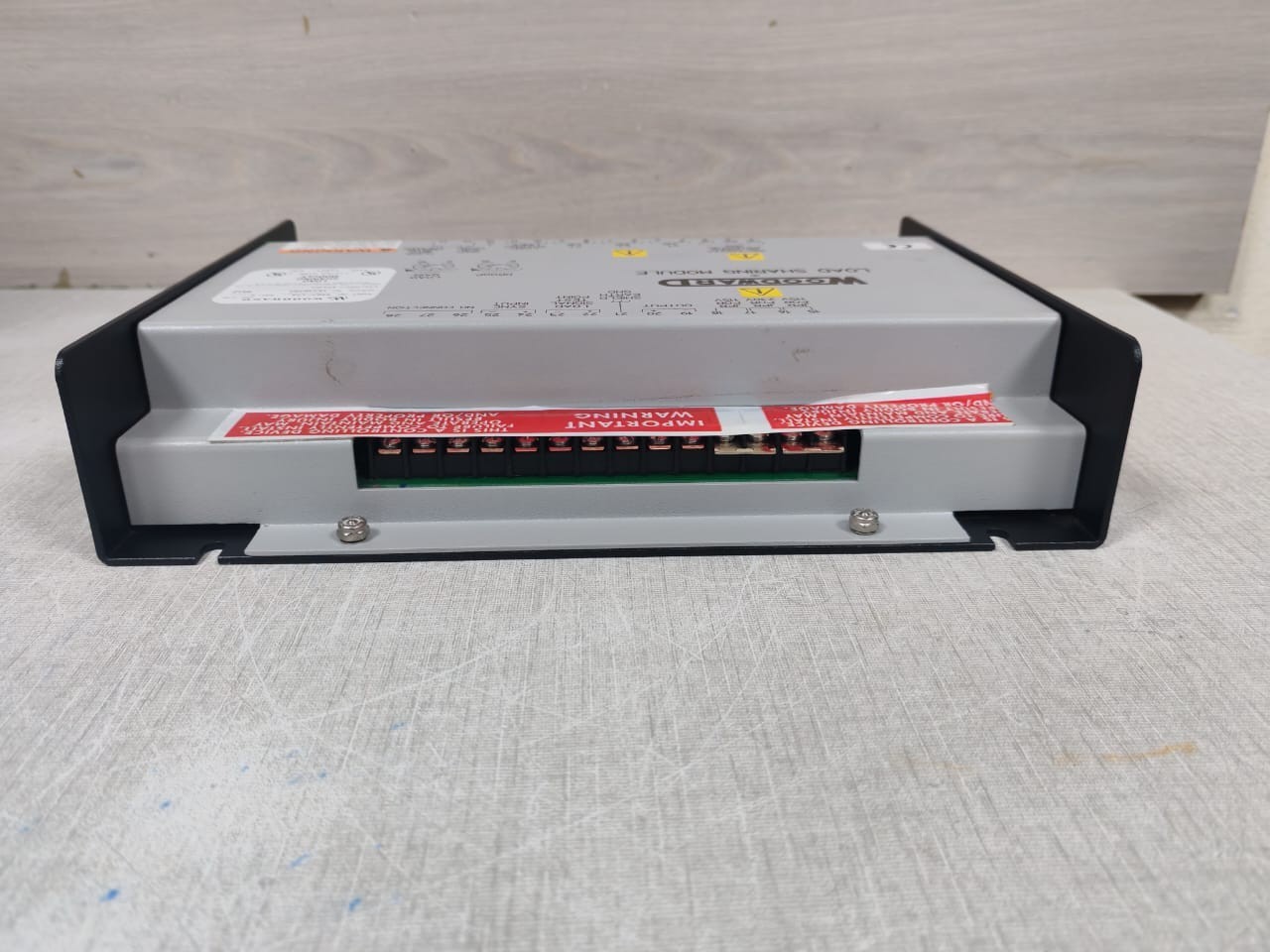 Woodward 9907-173 REV C WOODWARD 9907-173 REV C LOAD SHARING MODULE 120VAC 6